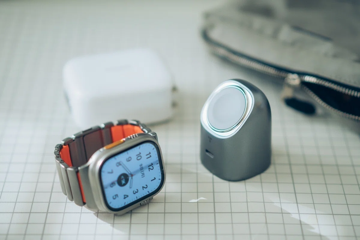 Apple Watch8 45mm本体 メッシュバンド 充電ケーブル付 楽天市場】【1 