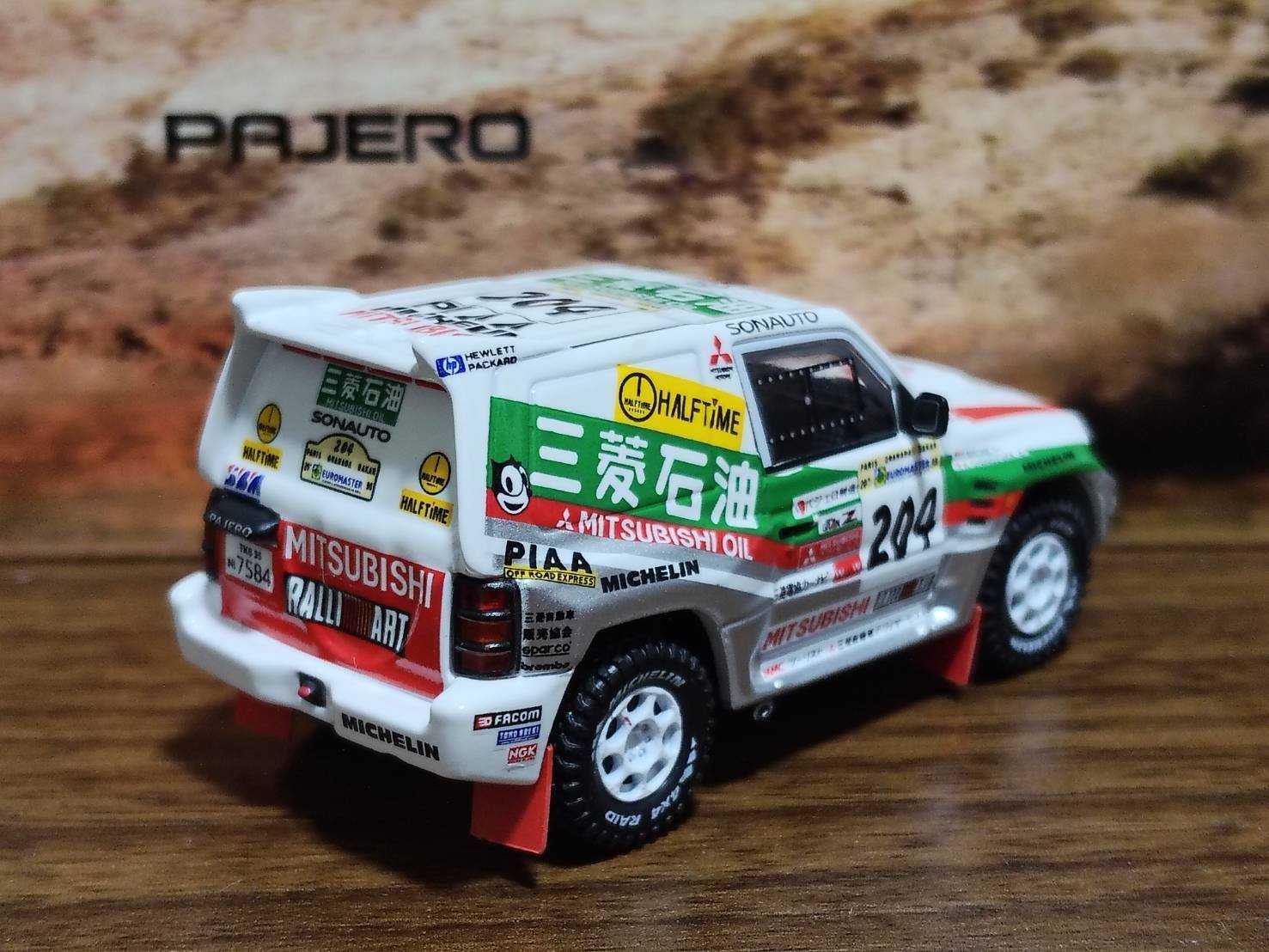 INNO64 1/64 MITSUBISHI PAJERO EVOLUTION #204 