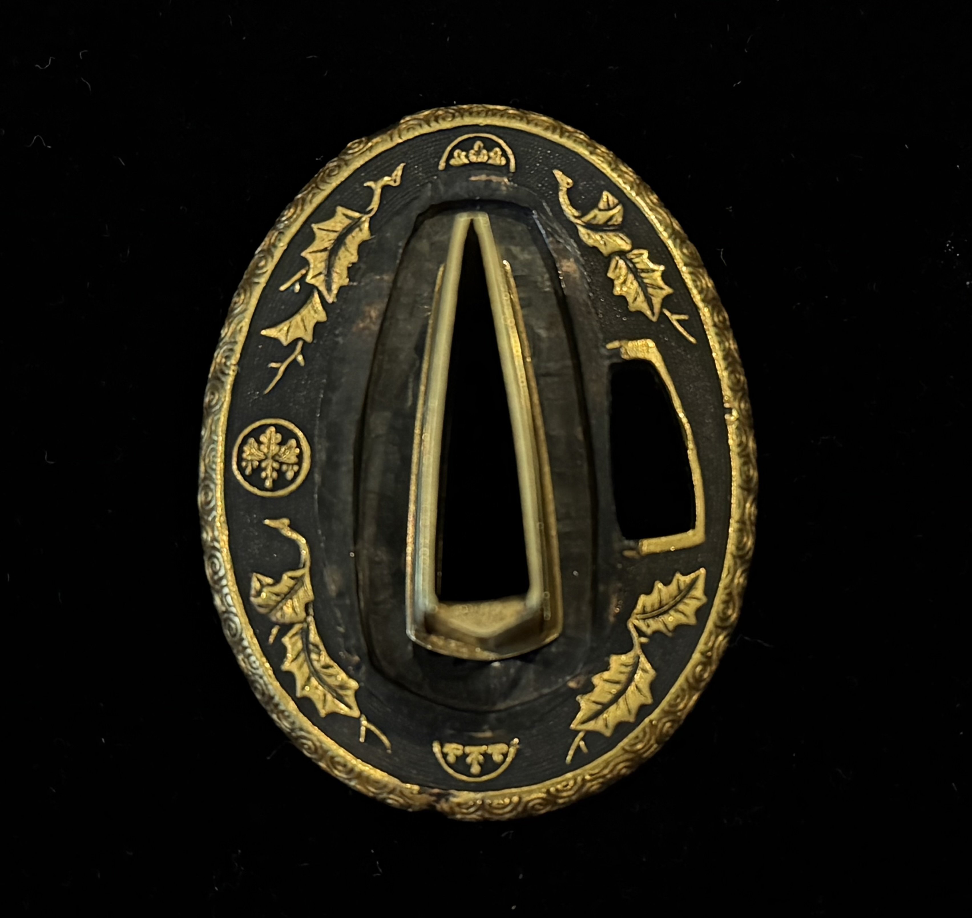 後藤？古金工？鐔①｜刀箱師の日本刀ブログ 中村圭佑