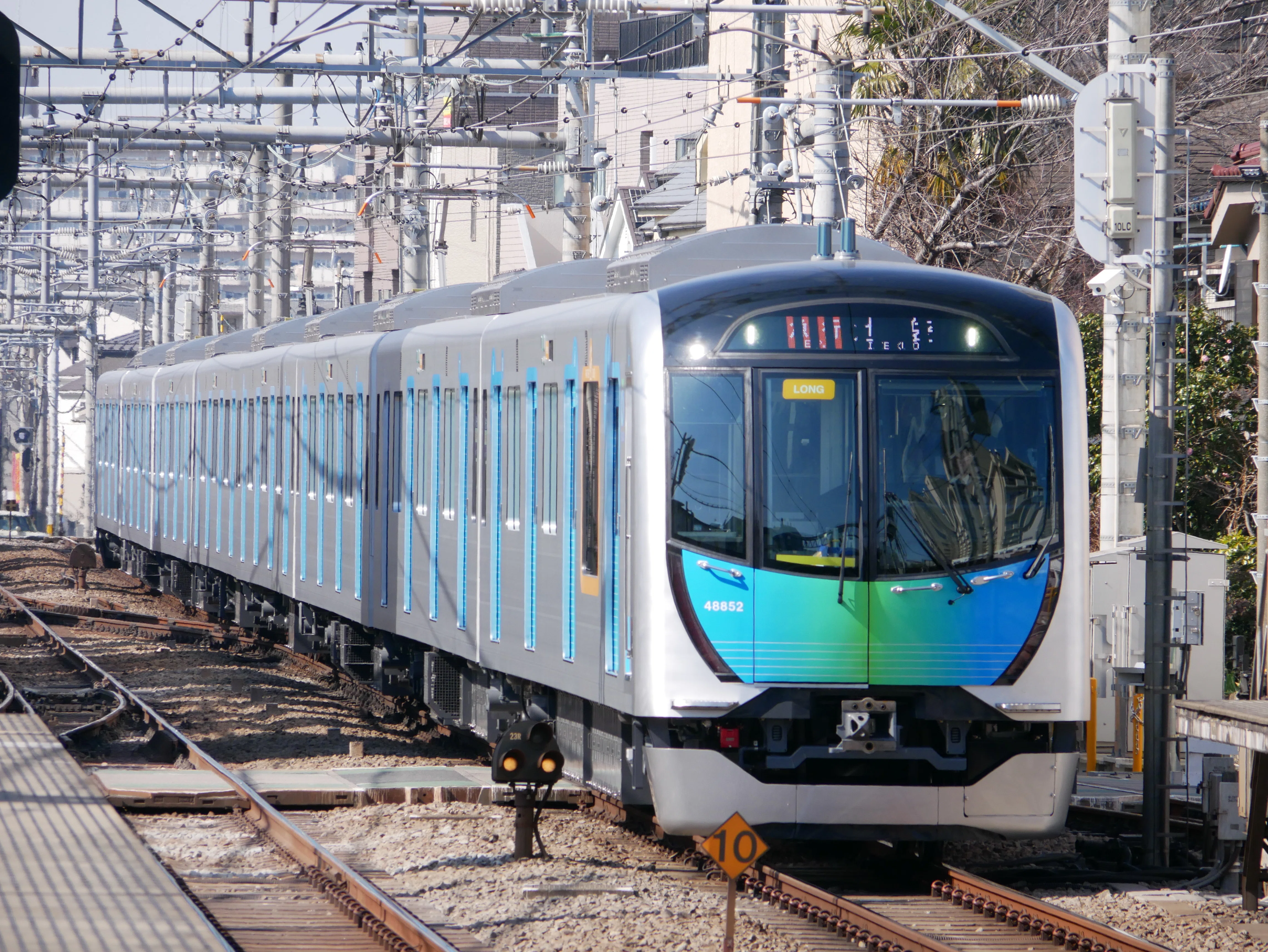 西武新宿線『トキイロ』についていろいろ考察っす！｜うたざす・のーと