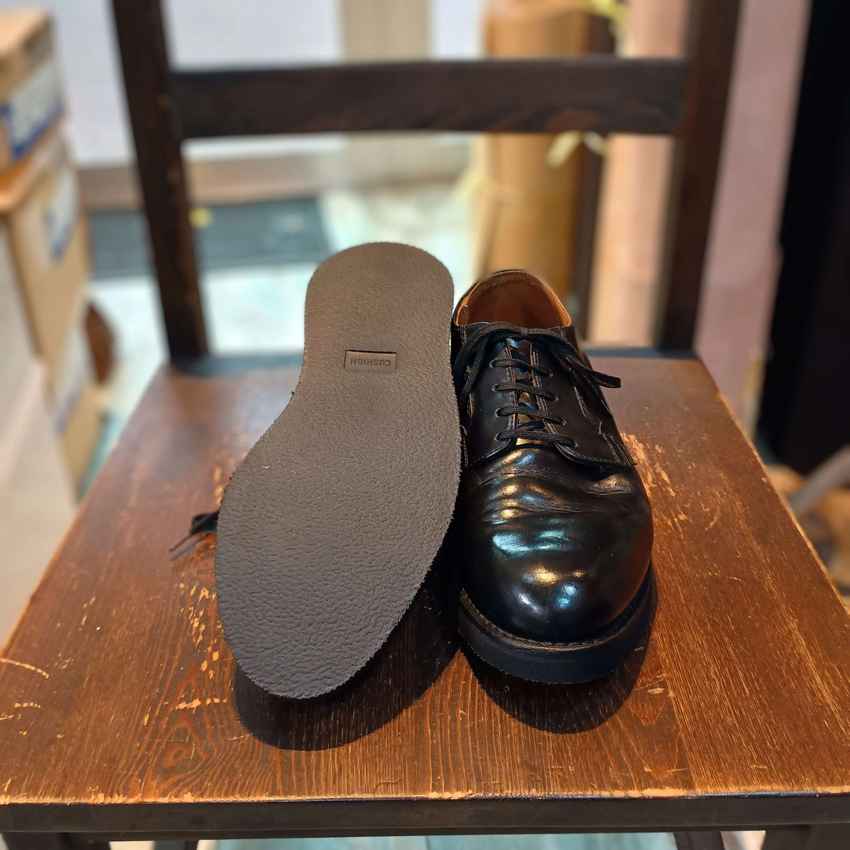 Resole/ソールカスタム】Red Wing#101 Postman OX+vibram#1002｜CREA