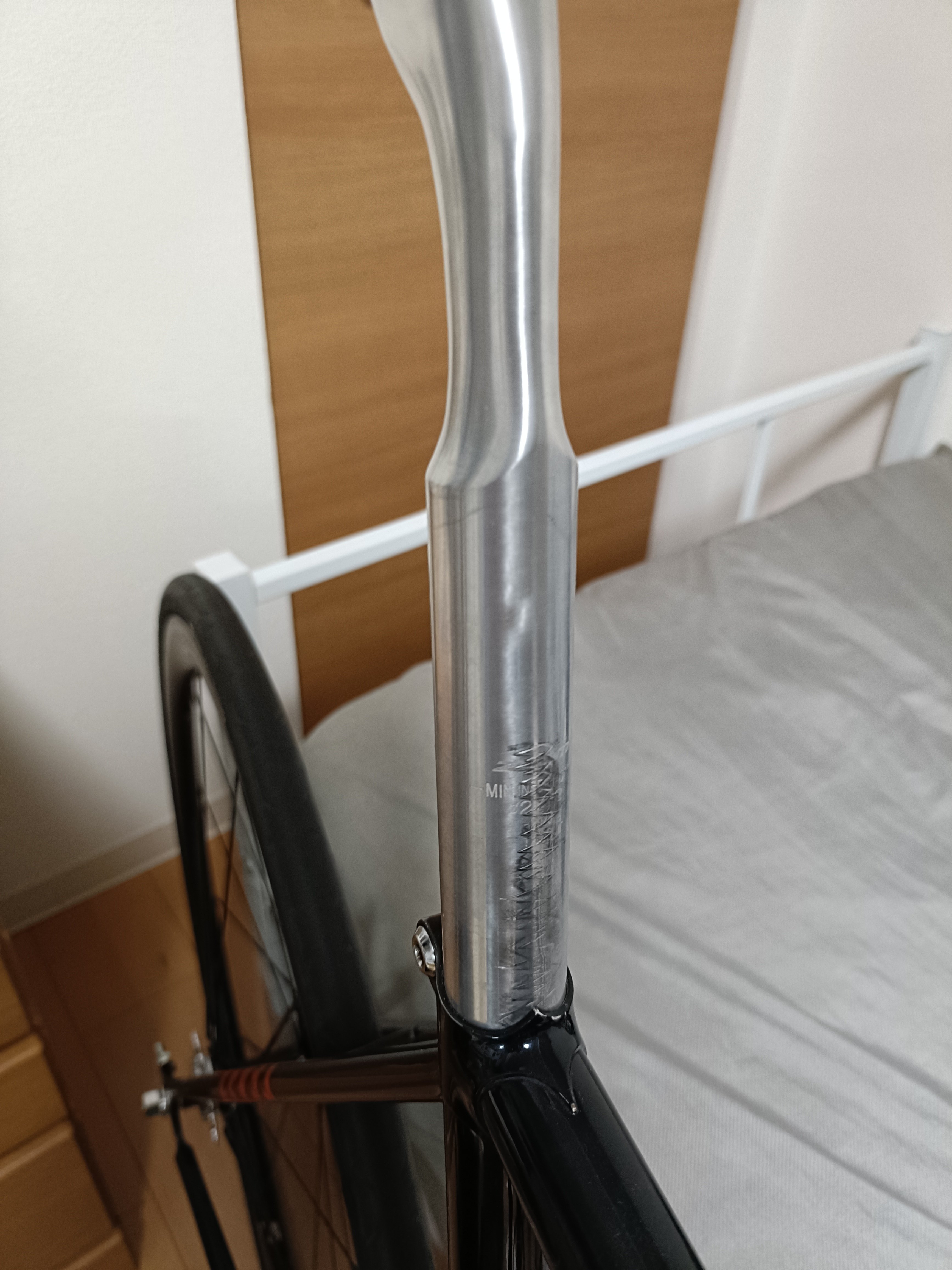 NJSフレーム組み立て：シートポスト編【BL SELECT aero seatpost】｜Y.T.