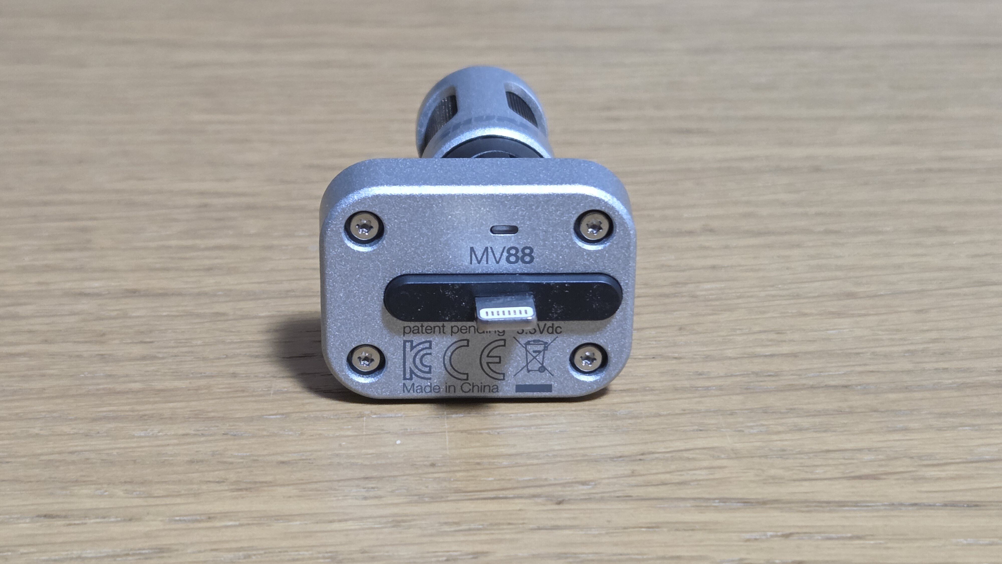 SHURE MV88 lightning端子 Shure MV88 iOS Digital Stereo Condenser Microphone for Music