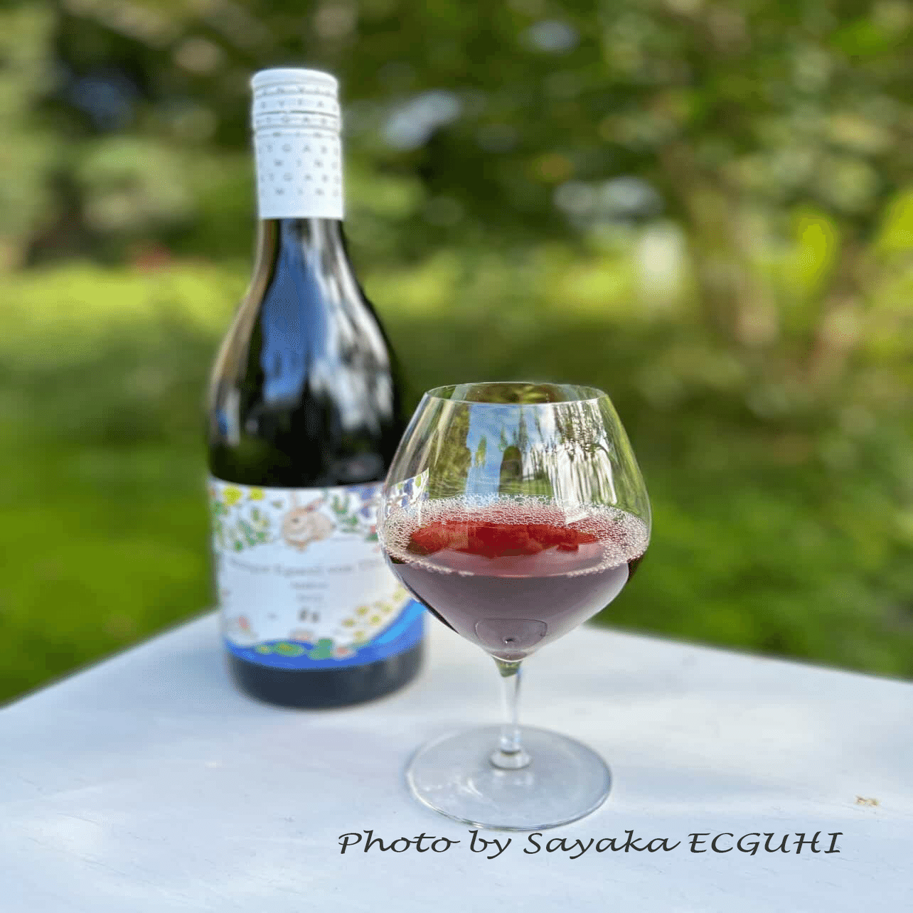 食卓に1杯のワインを、生活に畑での時間を｜Weingut Egucci von