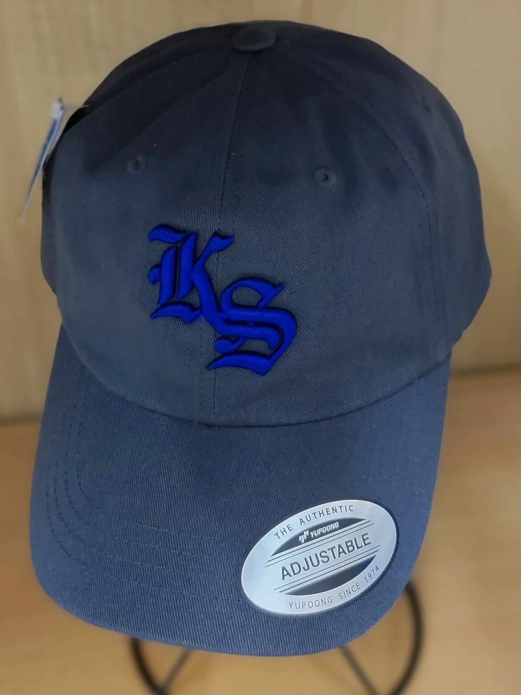🧢【徹底解説】3D刺繍とは？普通の刺繍との違いや“ボコッ”とさせる