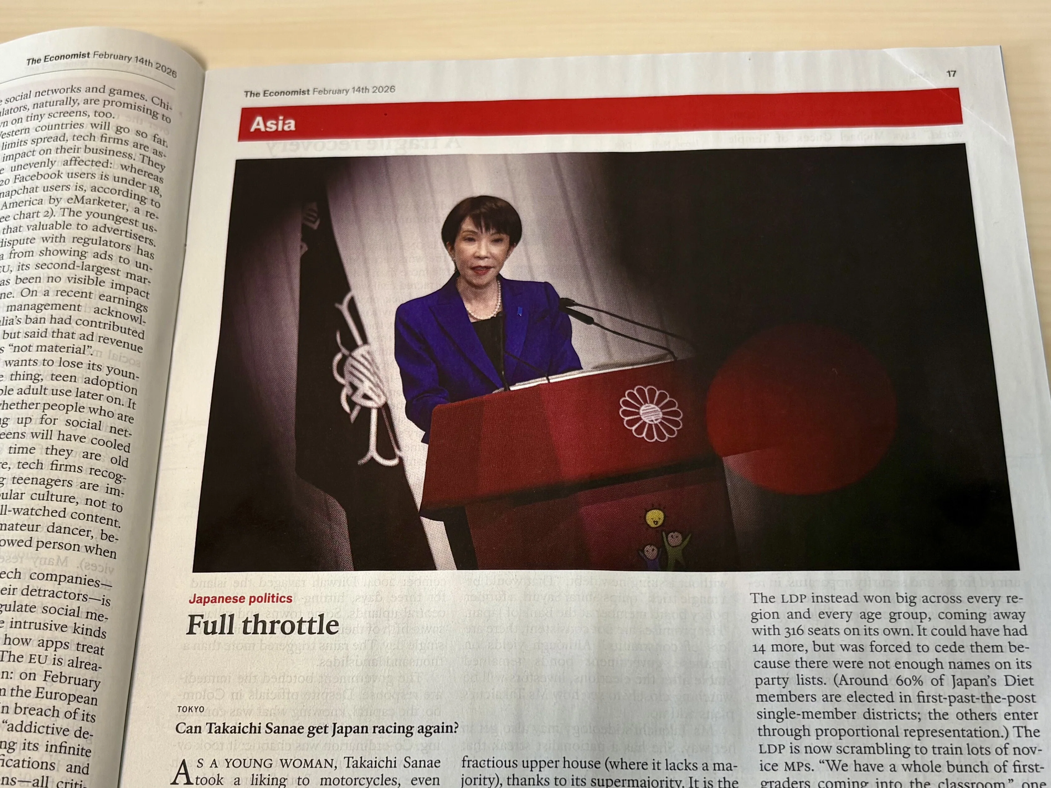 英字新聞The Economistが高市首相を表紙に。世界は今、日本をどう見て