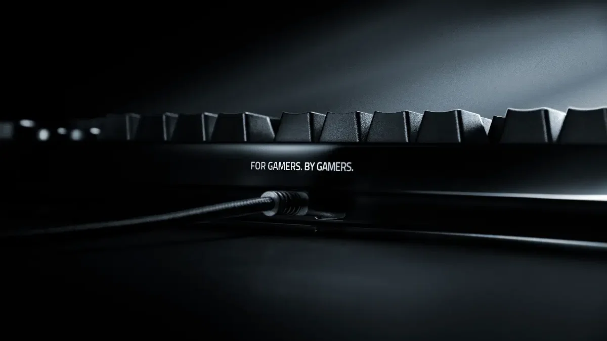 Razer、最高峰キーボード「Huntsman Signature Edition」を世界1,337台