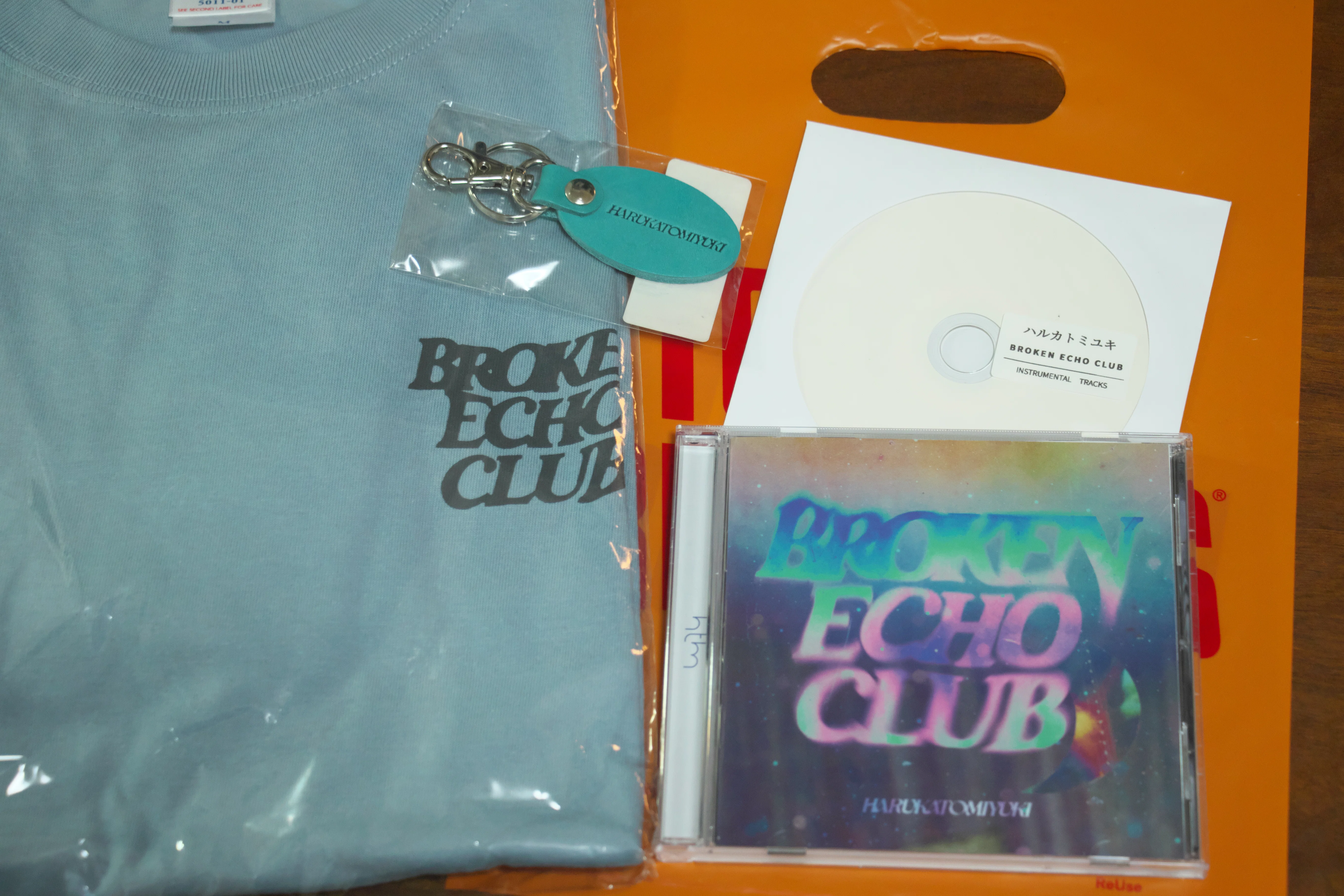 ハルカトミユキ / BROKEN ECHO CLUB 会場限定CD ハルカトミユキのアルバム『BROKEN ECHO CLUB』を購入｜ショウ