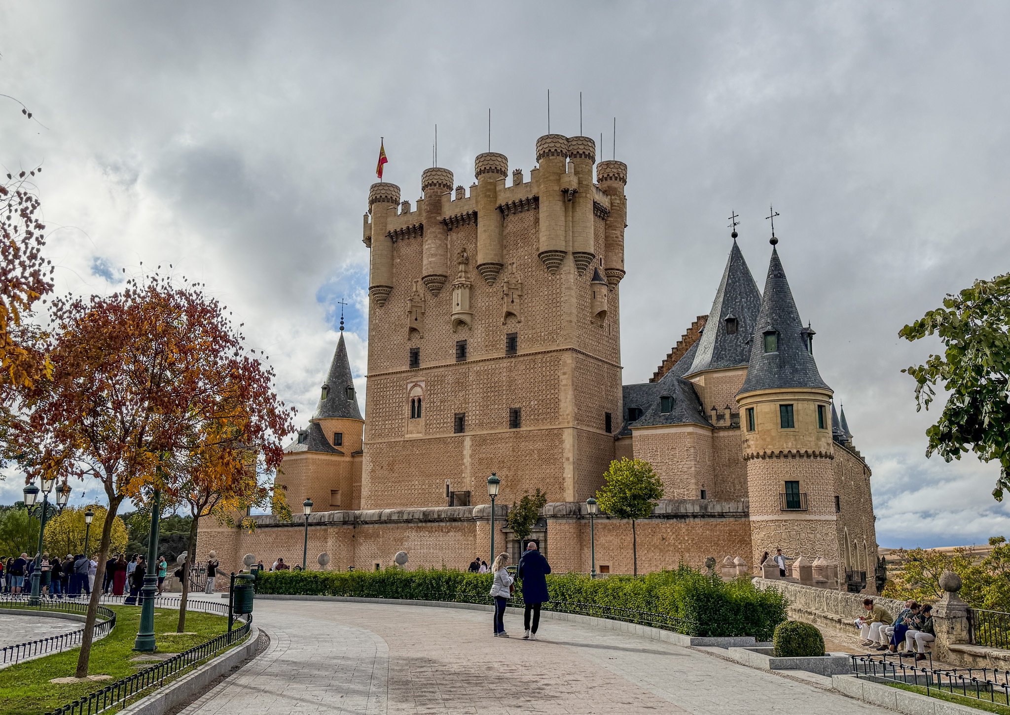 スペイン旅行記🇪🇸】世界遺産セゴビア編 白雪姫の城『アルカサル』と