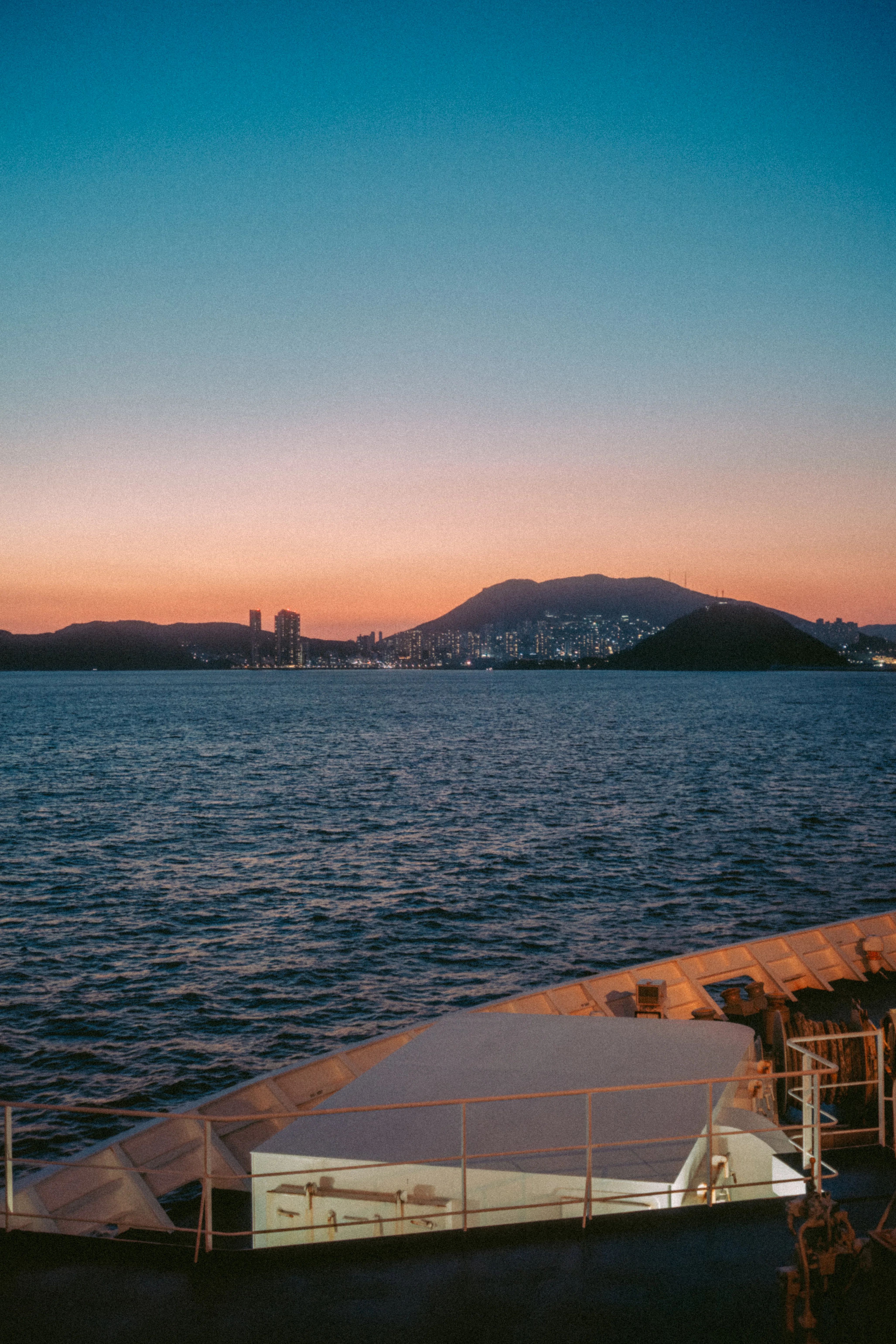 フィルムで歩く、韓国・釜山。｜海を越えると昭和の街があった｜Kenta