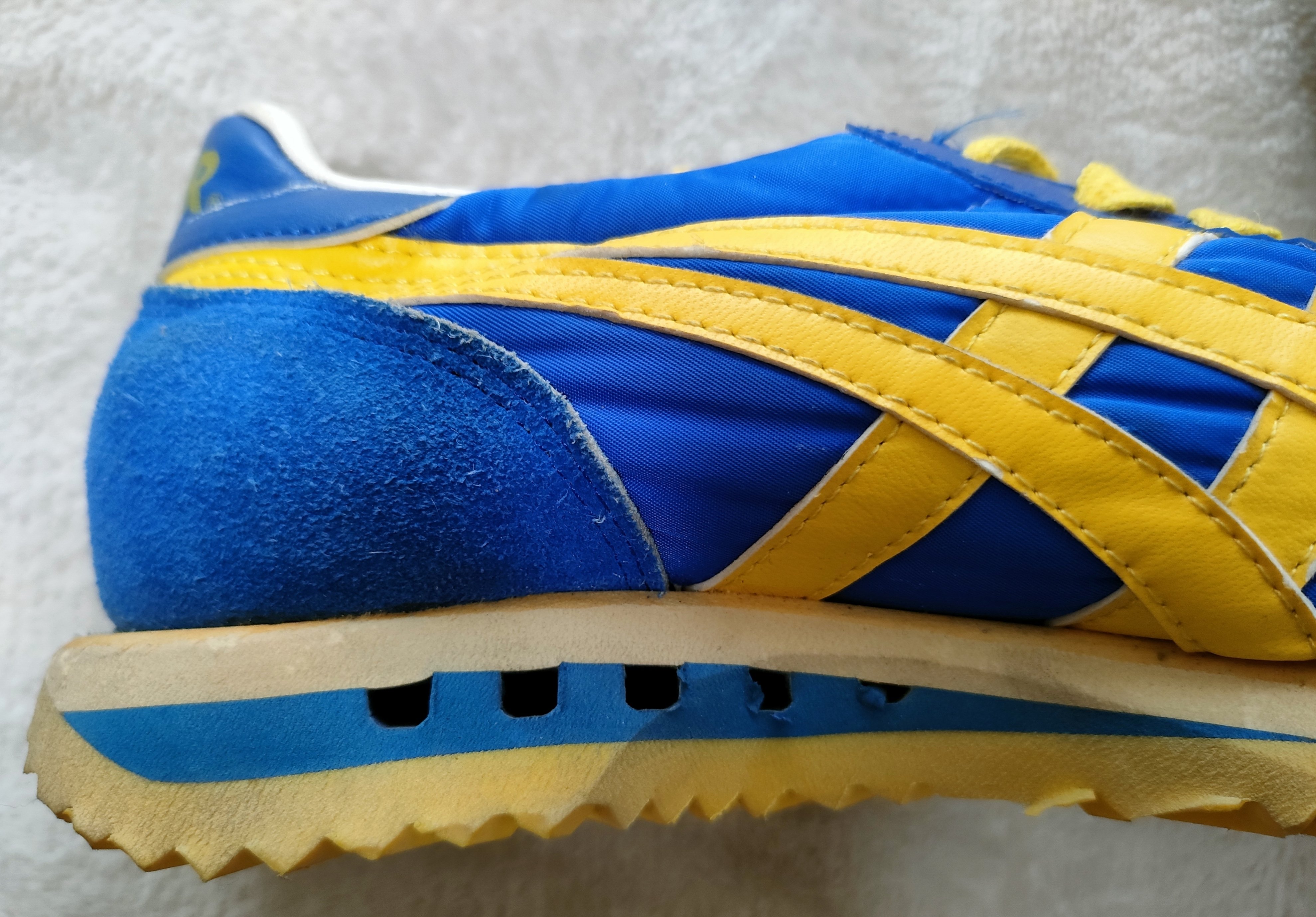 アシックスタイガーの青い文化遺産『モントリオールⅢ』の復刻を待ち