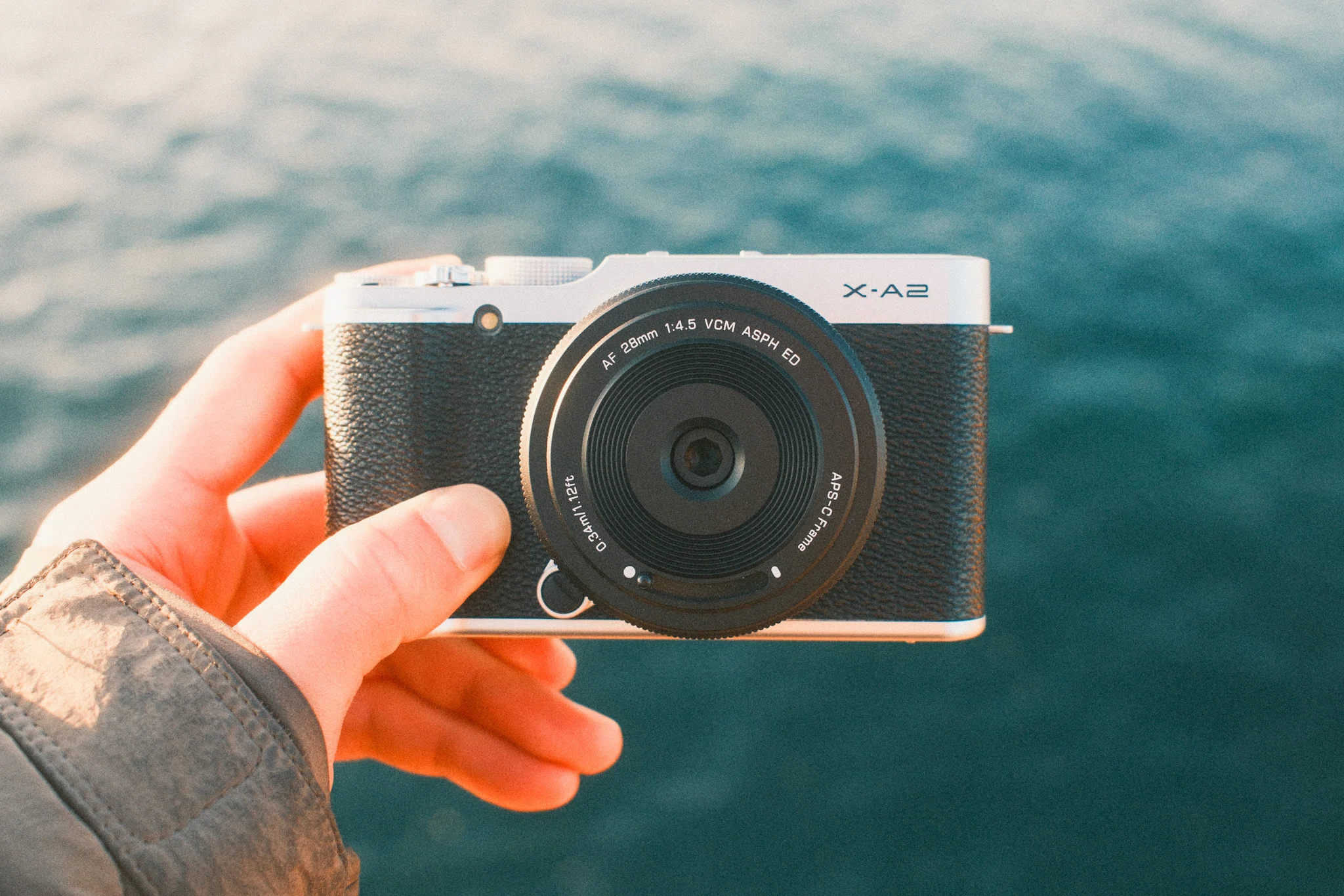 4万円で買えるFUJIFILMのカメラが最高だった件｜kEigo