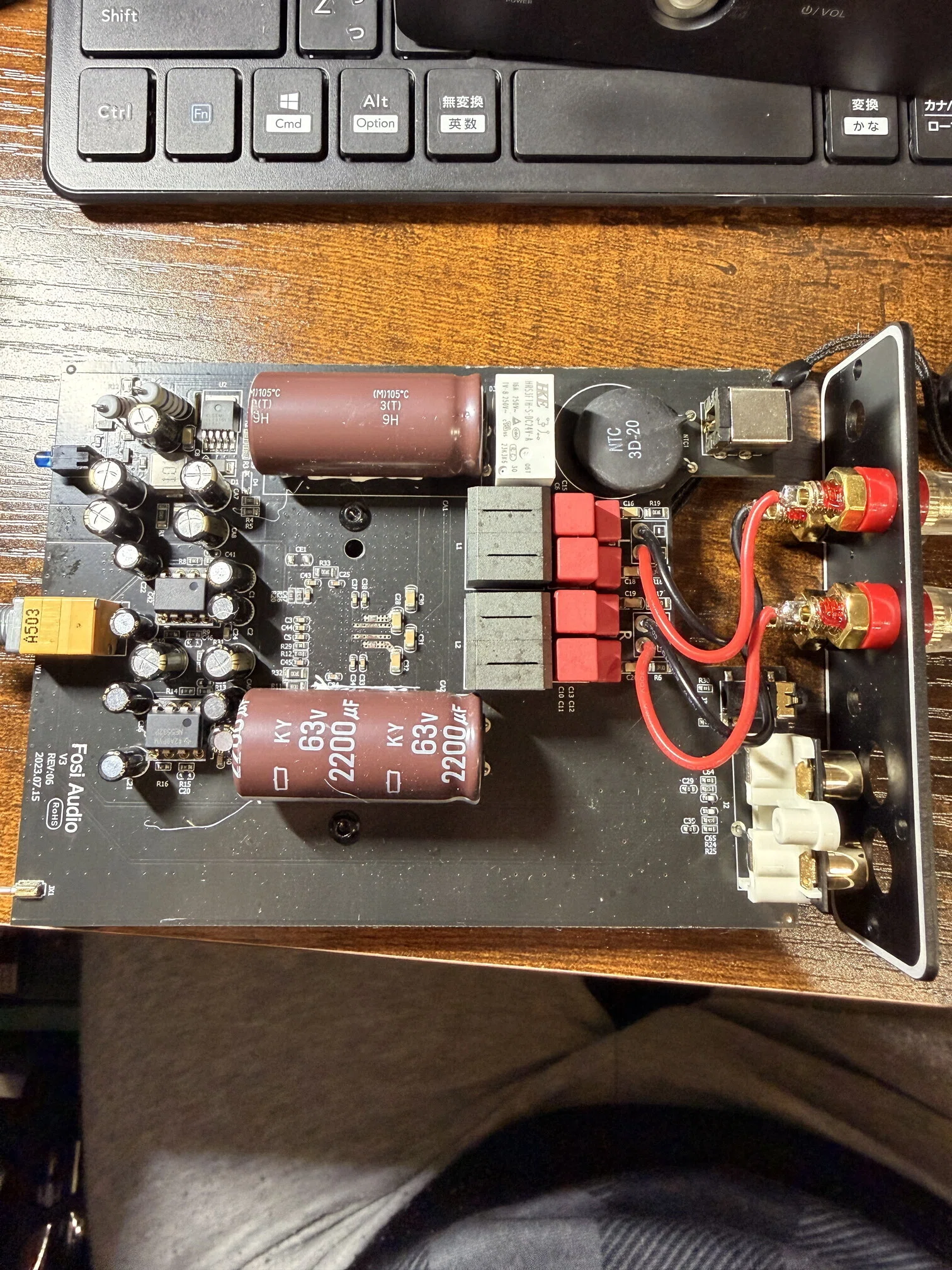 DIY音響】Fosi Audio V3 改造記：究極の解像度とキレを求めて｜Crafted