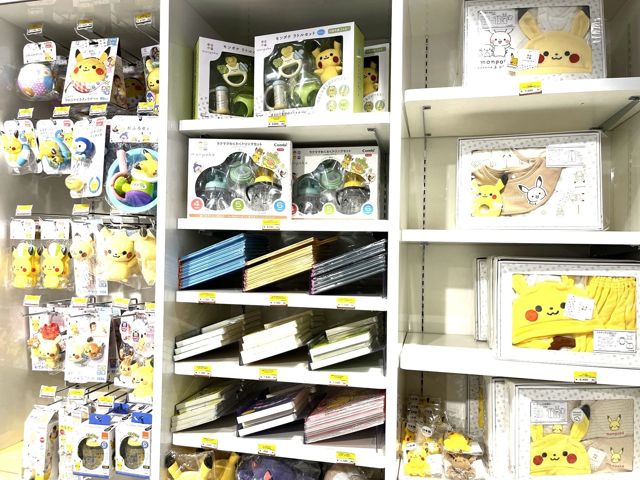 池袋】子どもも大人も楽しめるポケモンセンターメガトウキョー！買い物