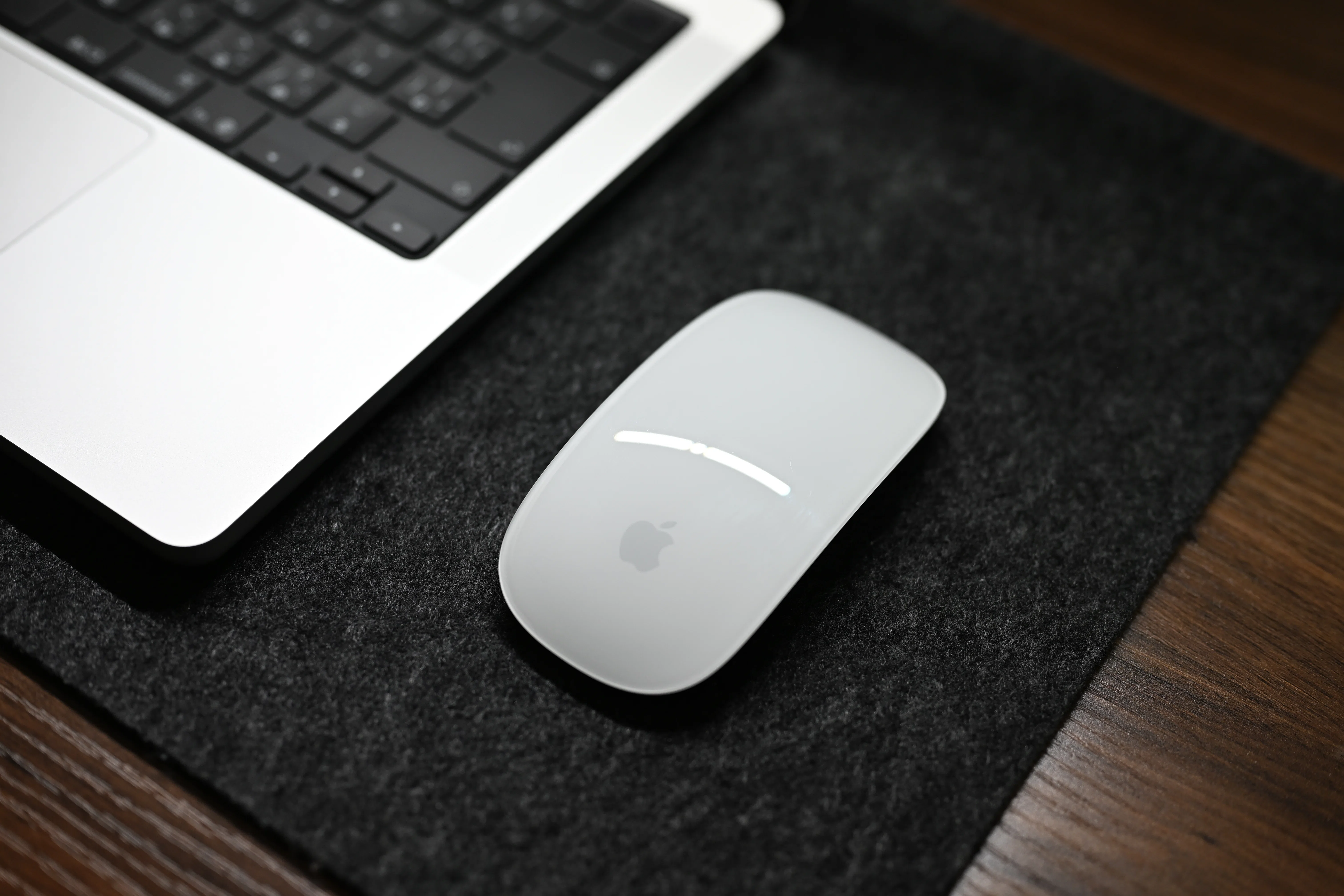 作業環境】在宅ワーカーがおすすめするMacBookアクセサリー（周辺機器