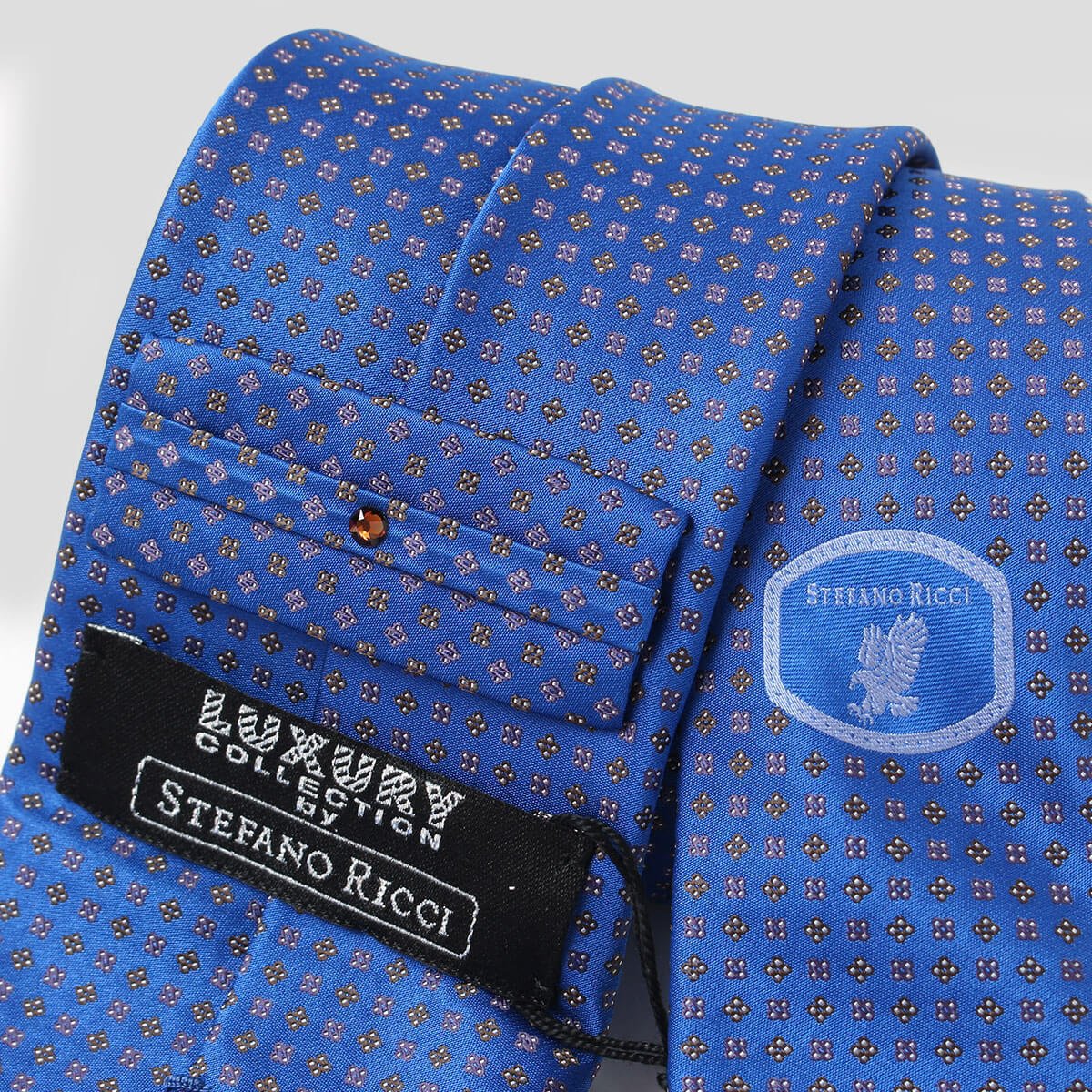 ステファノリッチはなぜ「最高級ネクタイの象徴」と語られるのか