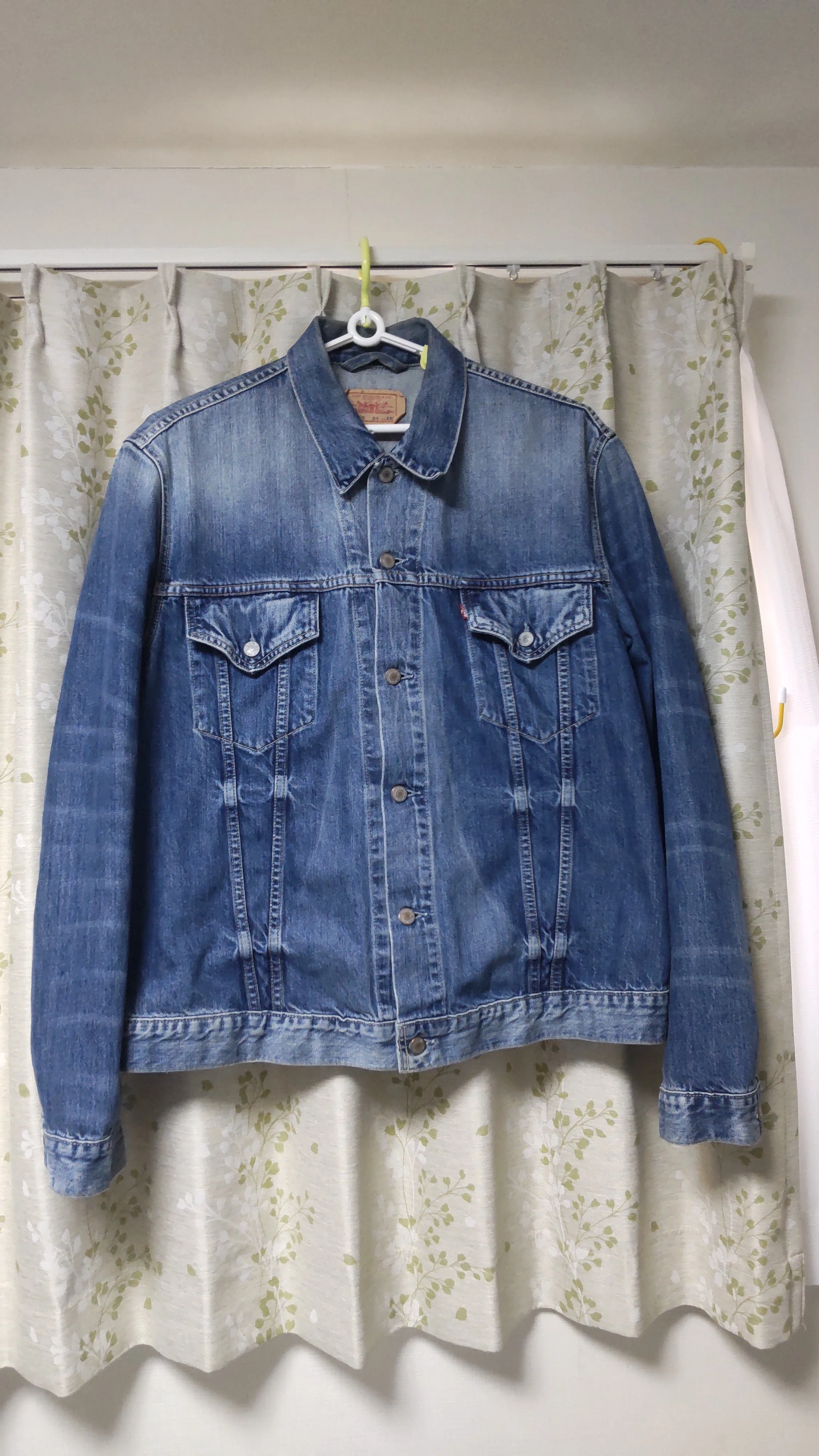 漢に王道は外せない「LEVI'S デニムジャケット70500」ファッション