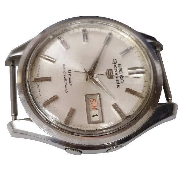 No.402 | Seiko | 7619-9010 | またしても折れた部品が挟まっている