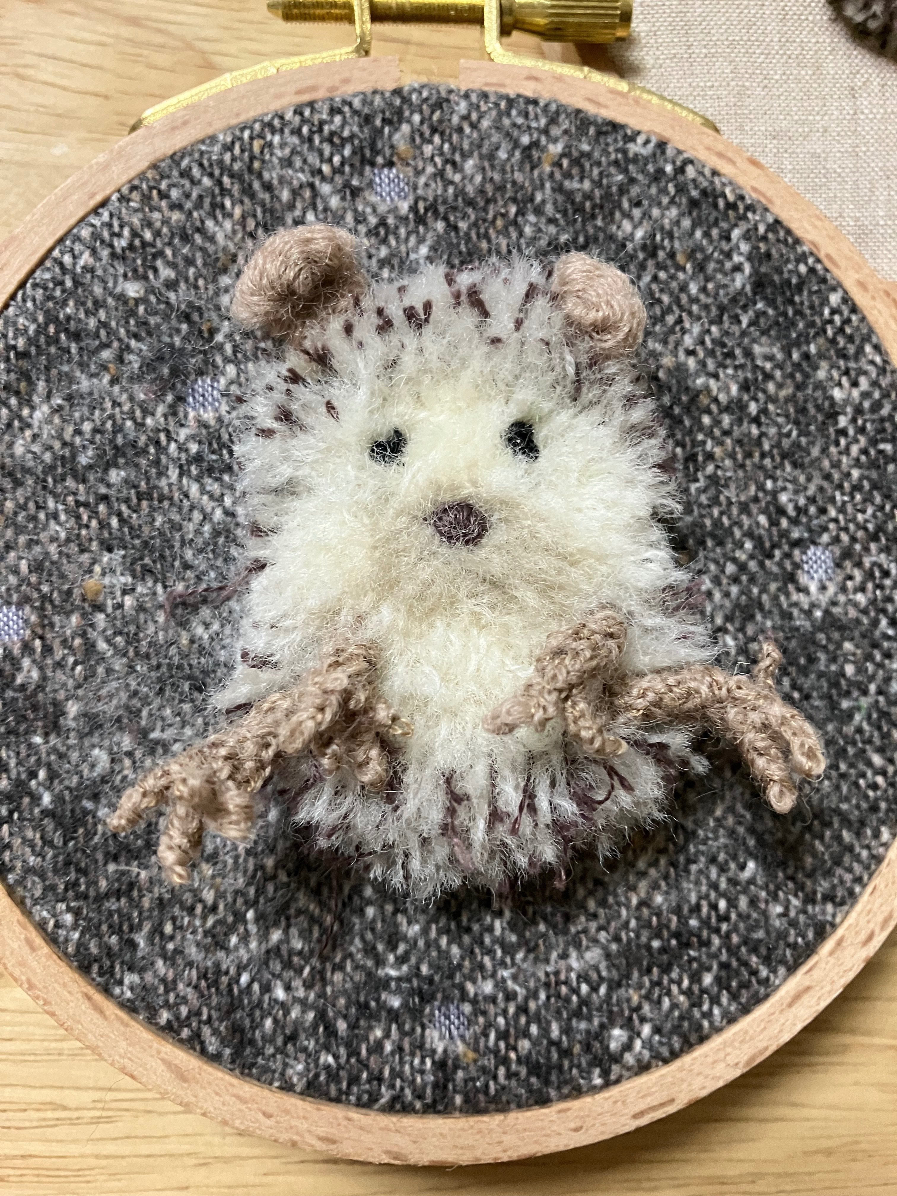 立体刺しゅう⑳ハリネズミ🦔｜kiki