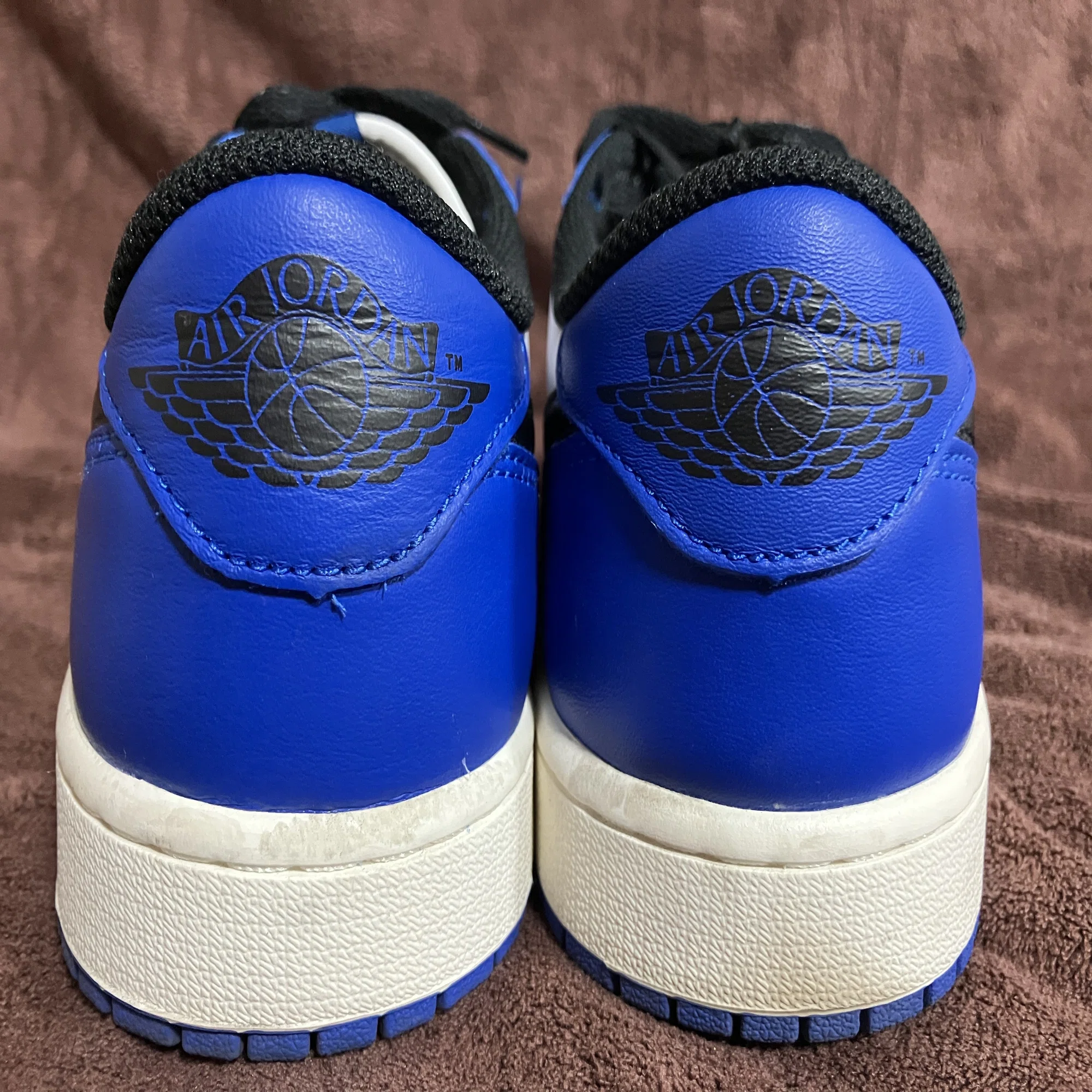 NIKE エア ジョーダン 1 LOW 