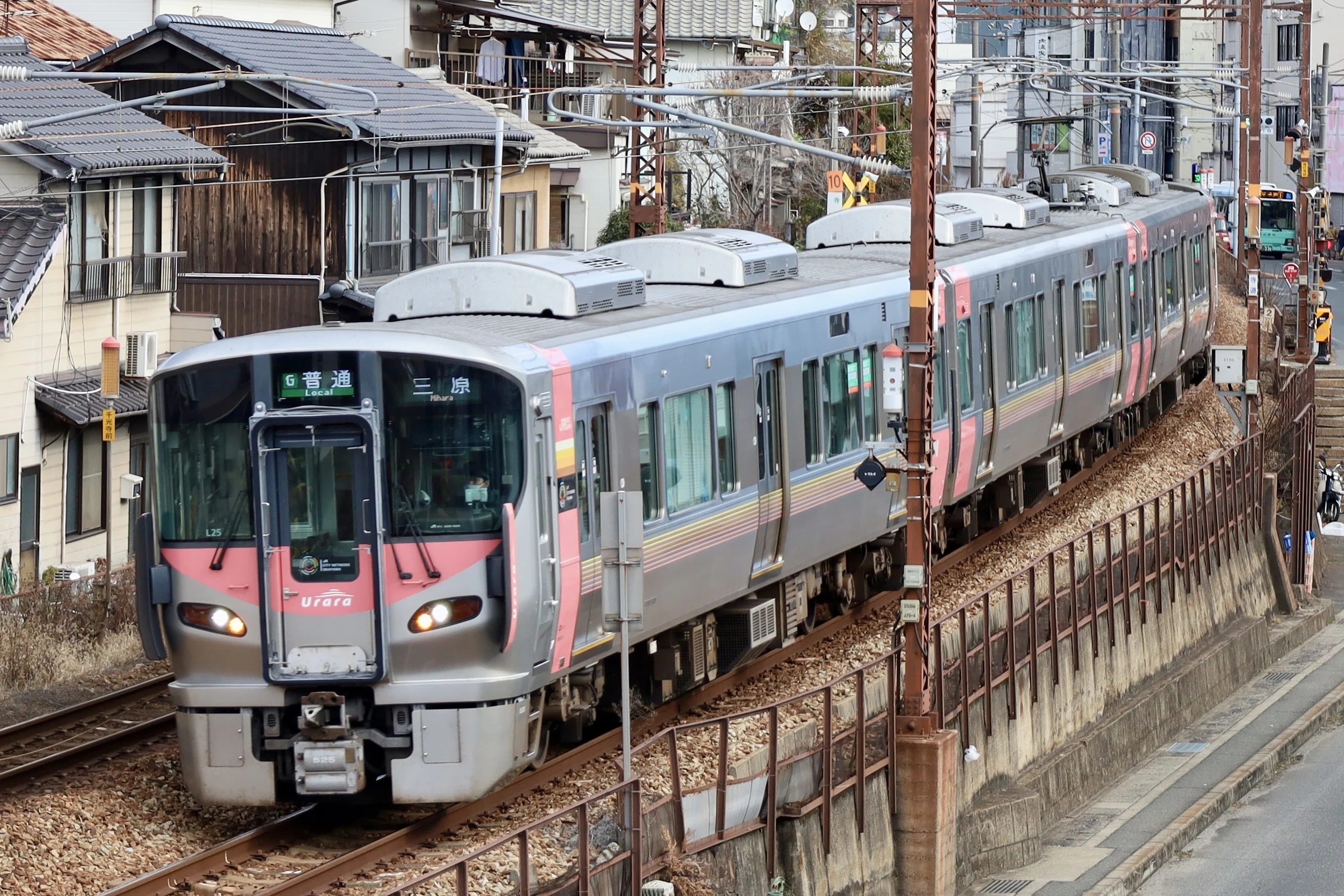 Kato 227系500番台Urara入線 鉄道模型｜ごちょく