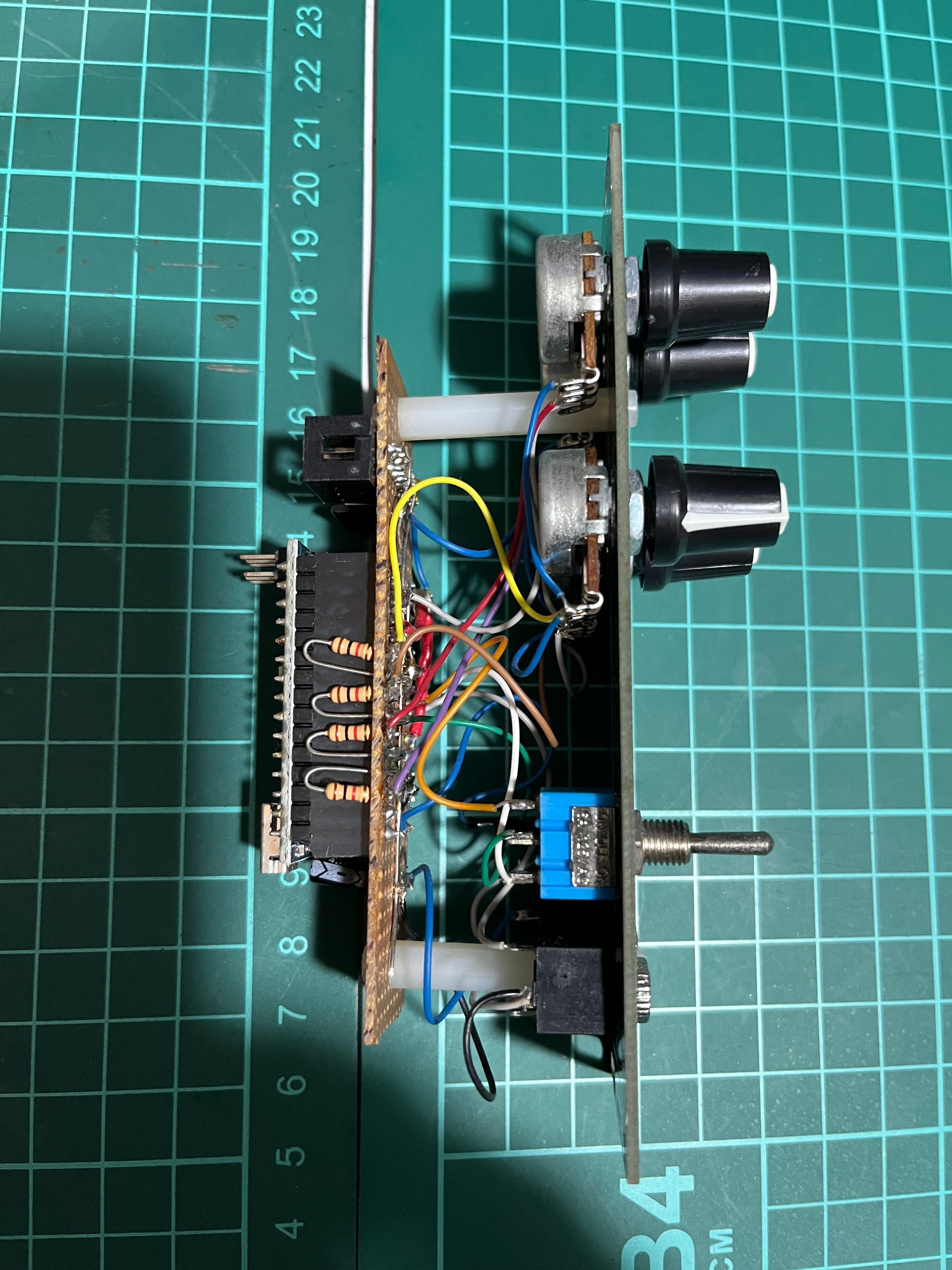 シンセが出て来た日 (8)｜M2mbit