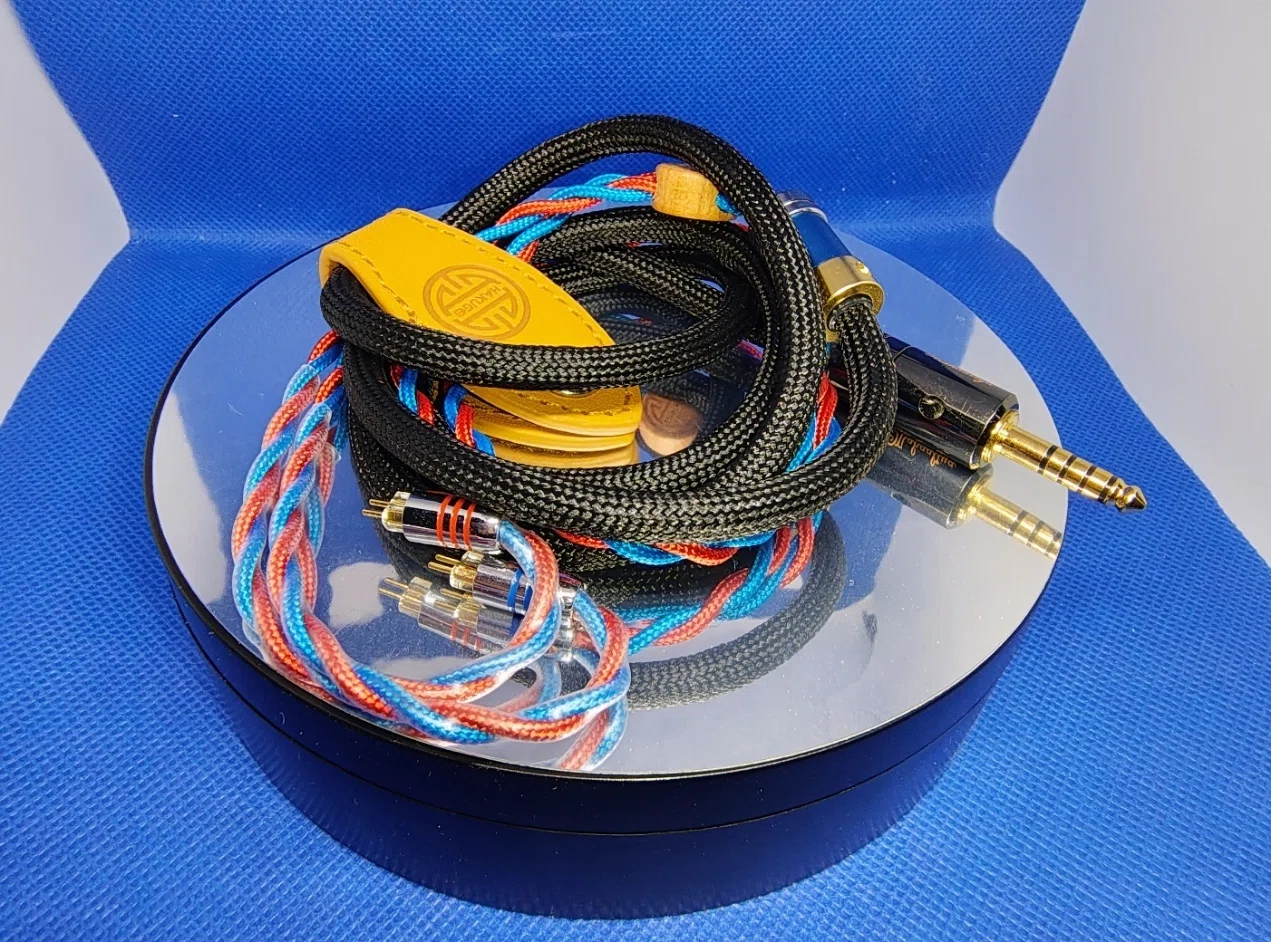 忠実性のこだわりと木箱の香り】HAKUGEI Midnight イヤホンレビュー
