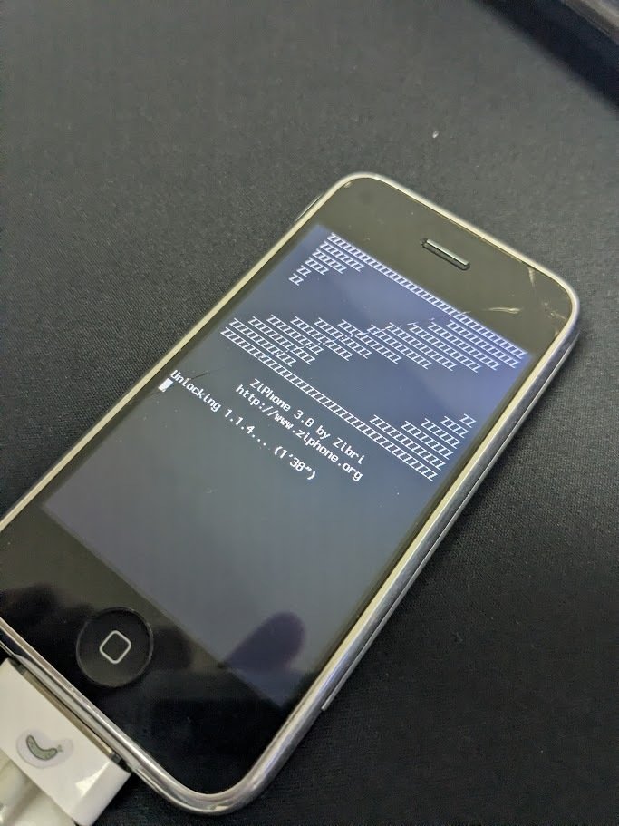 初代iPhone（2G）をiPhone OS1．0にダウングレード