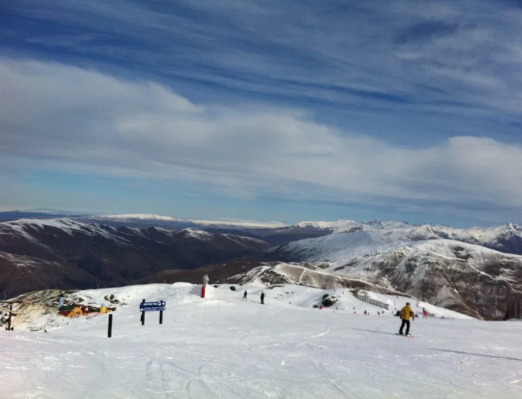 30. Snowboarding at Cardrona [Second Half], Mount Aspiring Walking ...