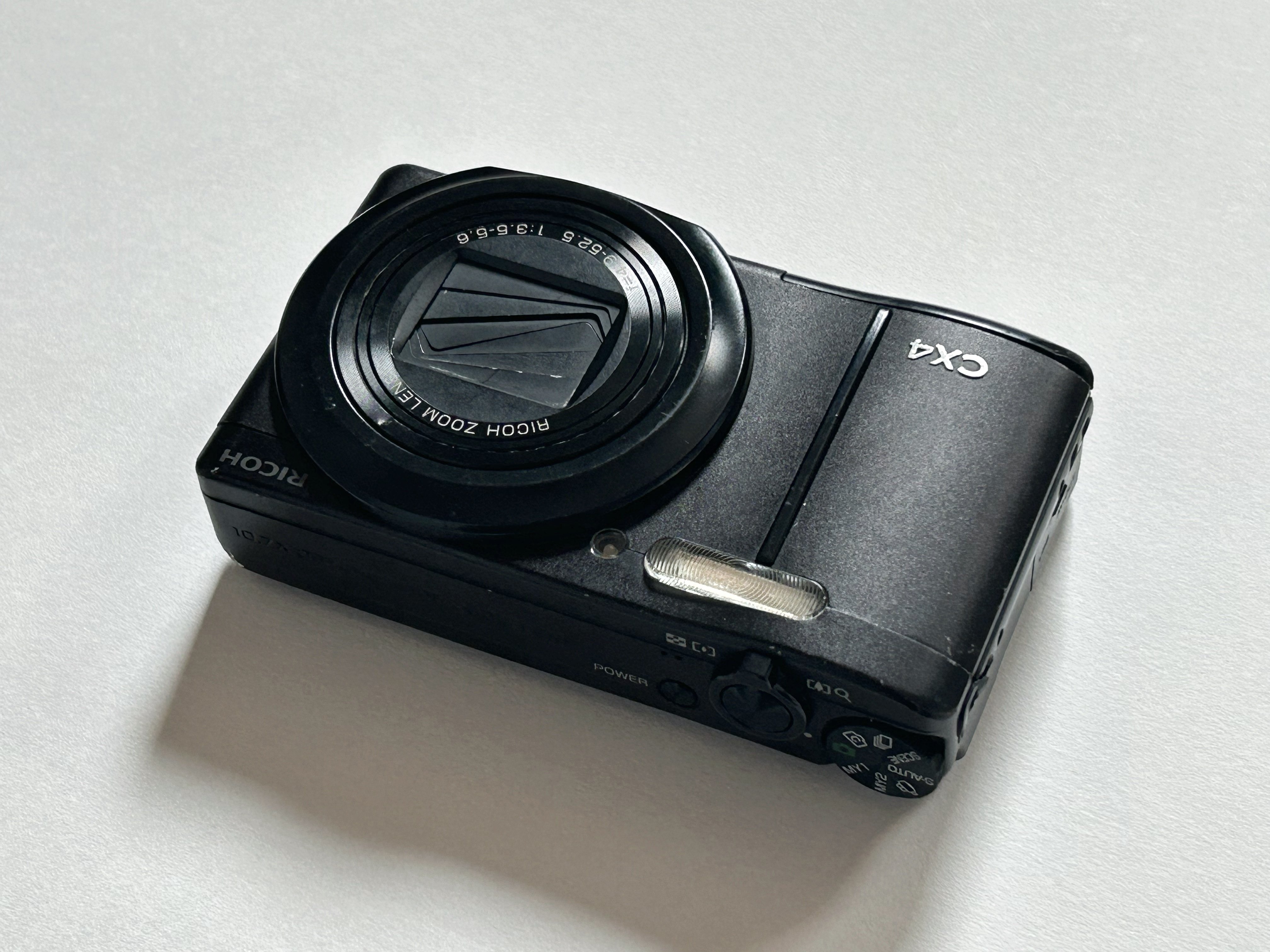 コンデジを貰いました。｜RICOH CX4｜鳶