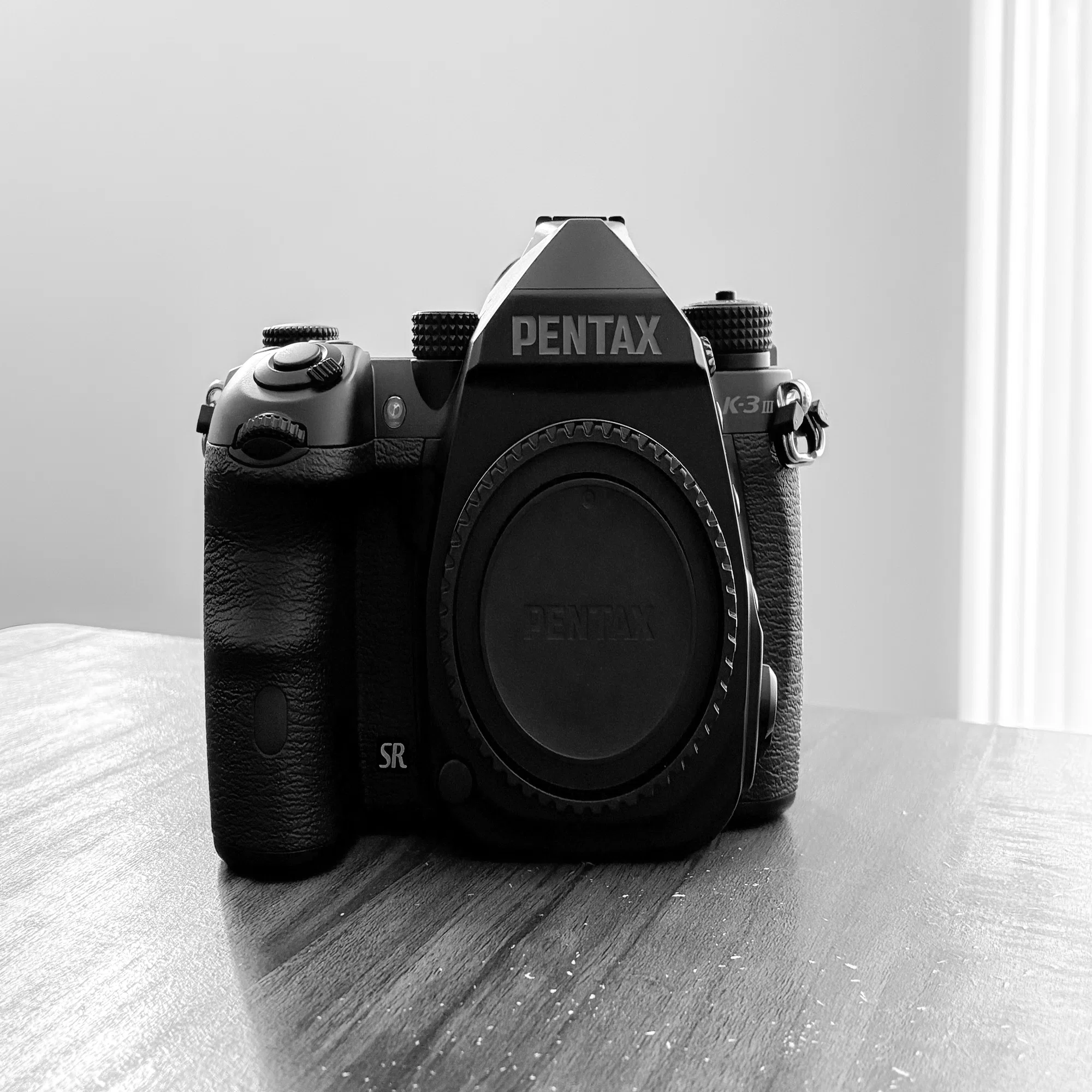 K-3Ⅲモノクロームをお迎えした話。【モノクロ写真】｜HirotoSasaki 