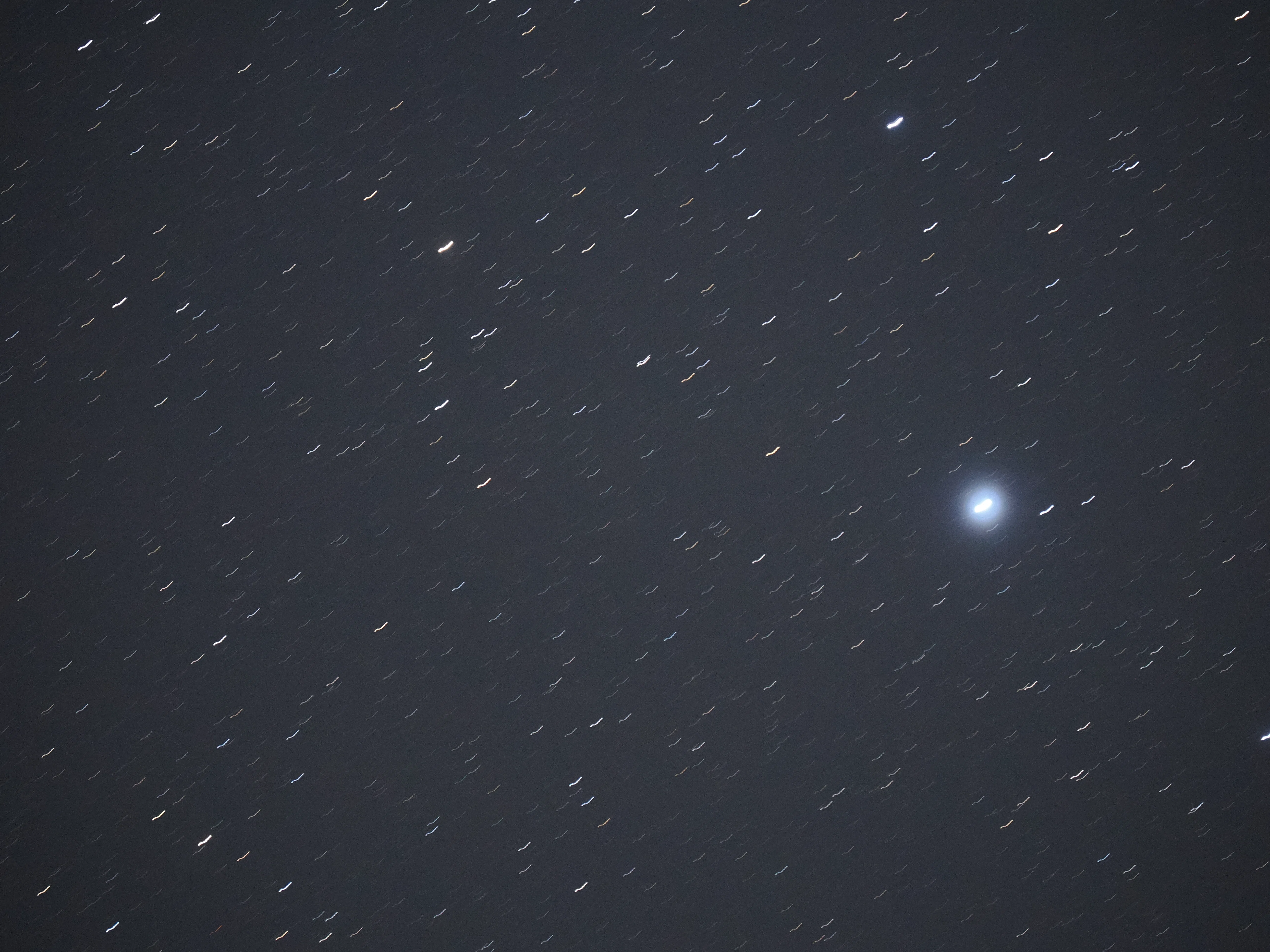 都会の光が届かぬ場所で】星空撮影してきました。｜平乃ひら