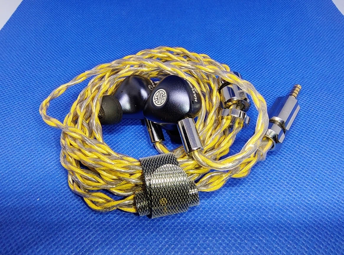 忠実性のこだわりと木箱の香り】HAKUGEI Midnight イヤホンレビュー