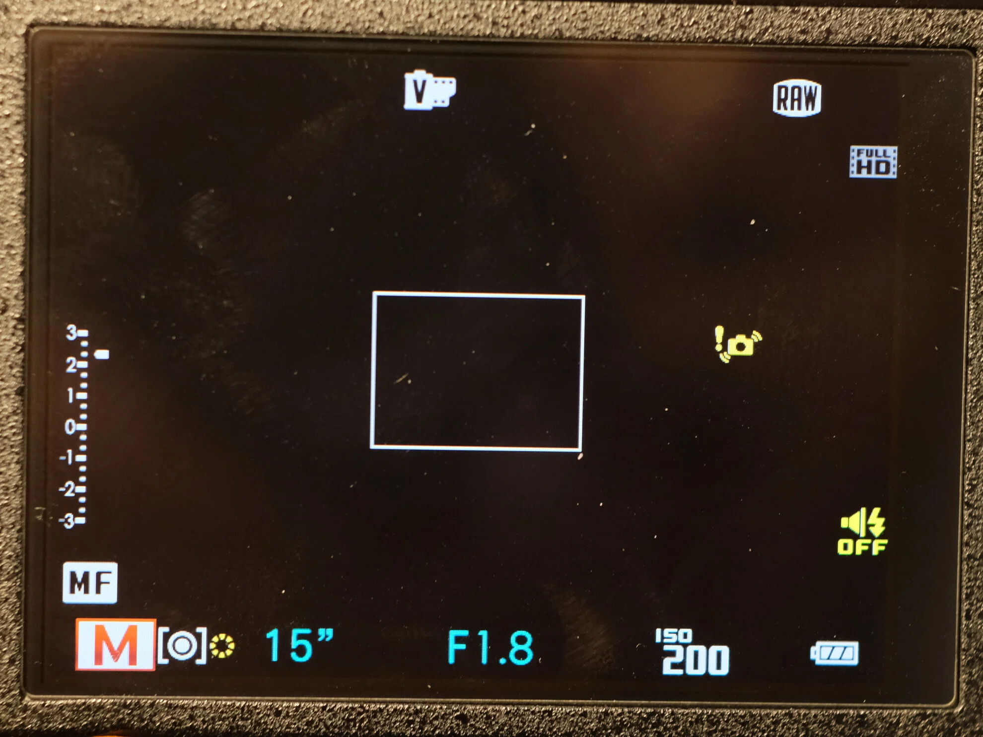 断捨離してたらいつの間にか新入りが XQ1というコンデジ｜MRYM