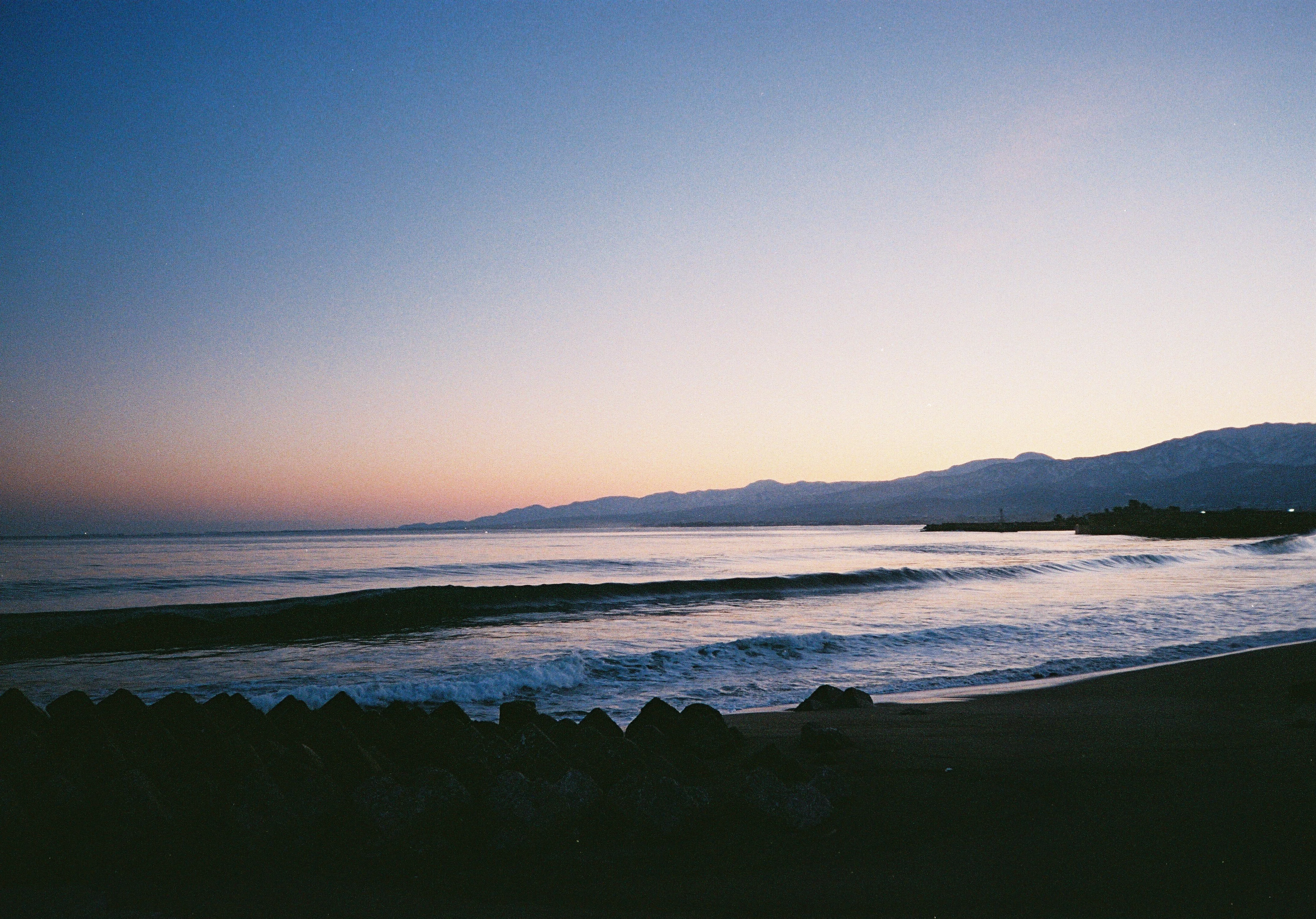 フィルムに写る朝焼け｜keisodo