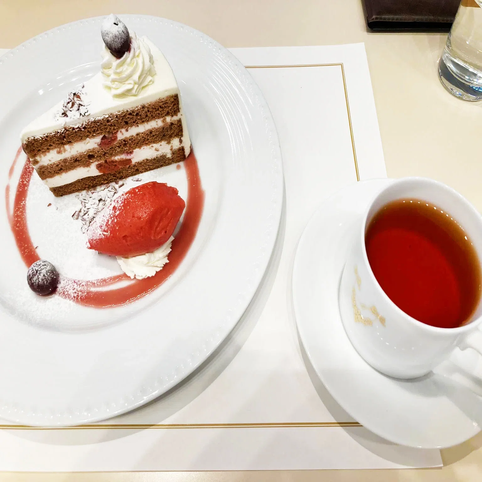 激推し！今田美奈子先生と黒い森ケーキ｜ぶんこ 同人誌「レトロ菓子本