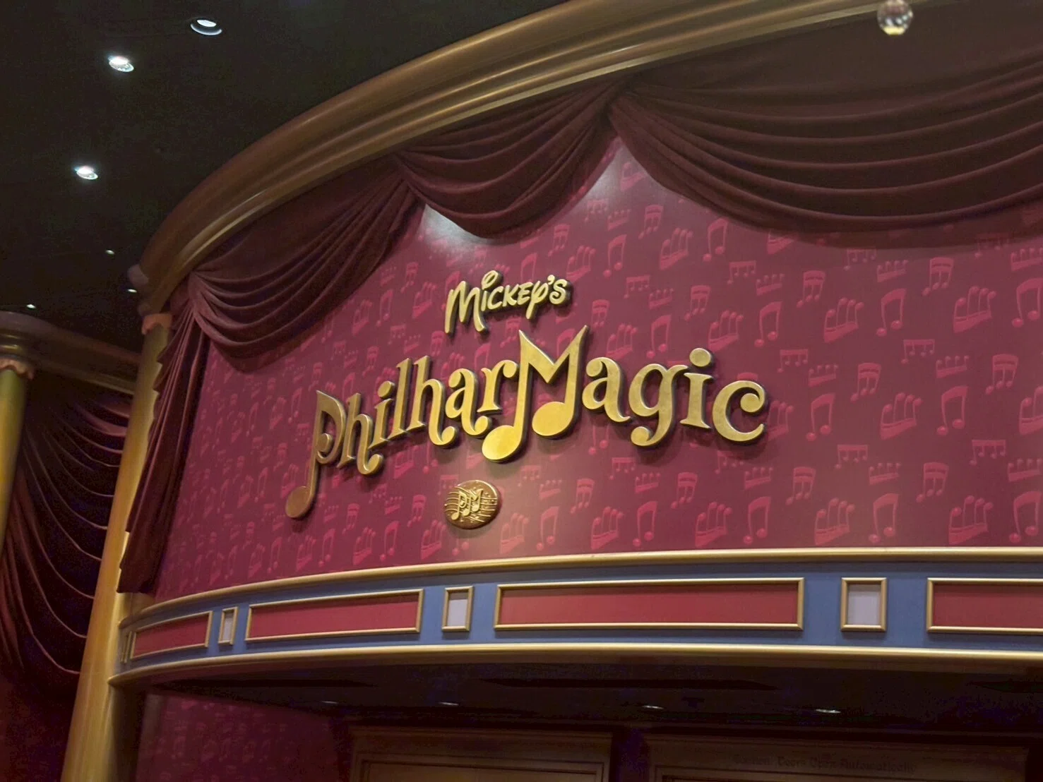 ディズニーランドで名作の世界へ！「ピノキオの冒険旅行」&「ミッキー
