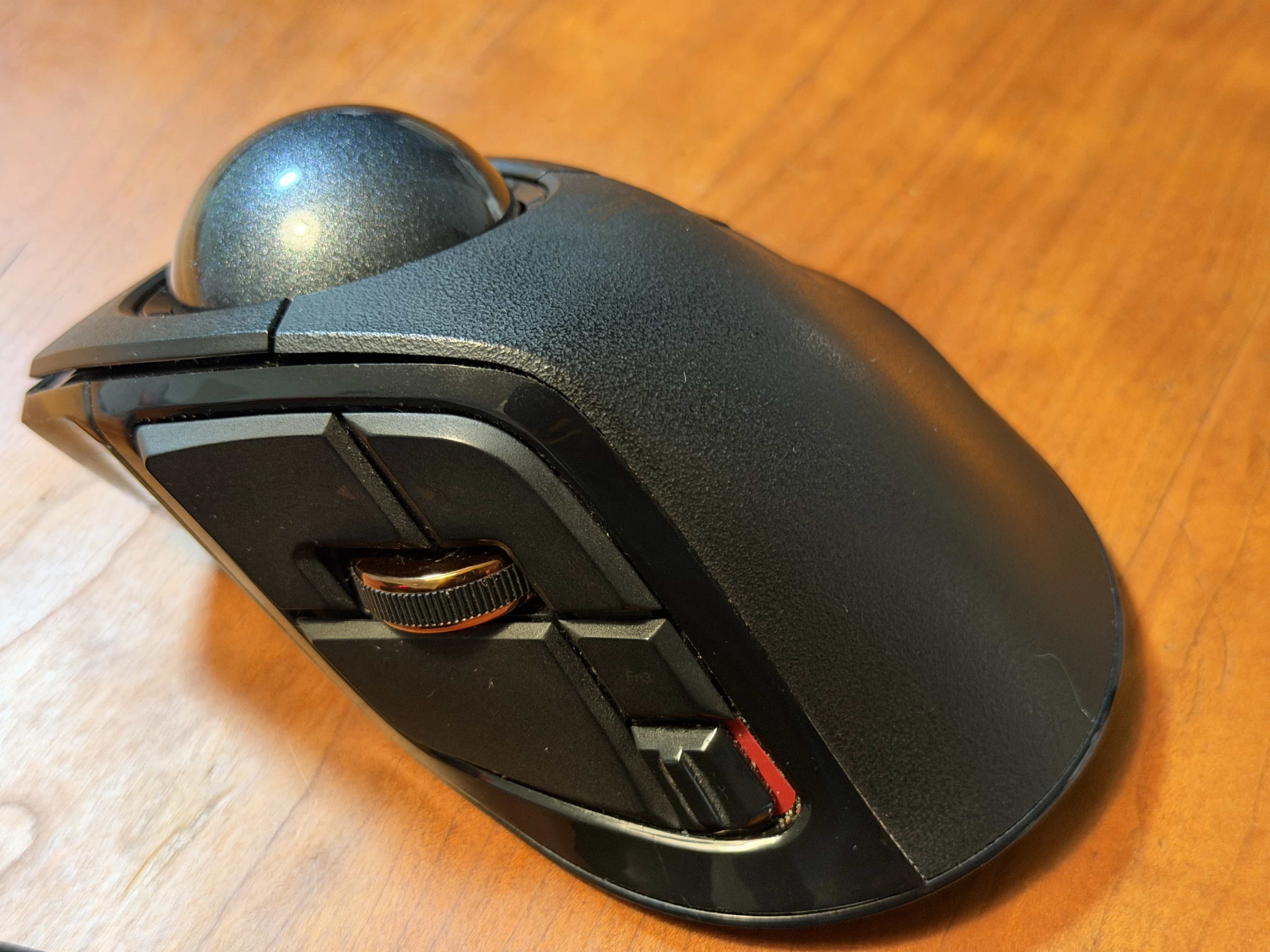 トラックボール「Deft Pro」レビュー｜サリチル酸