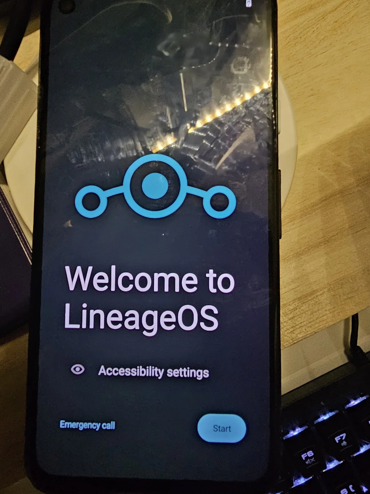 【Android16】 Pixel4a おサイフケータイOK【LinageOS】 4,400円のその後】1ヶ月使ってわかった「Pixel 4a (LineageOS)」の弱点