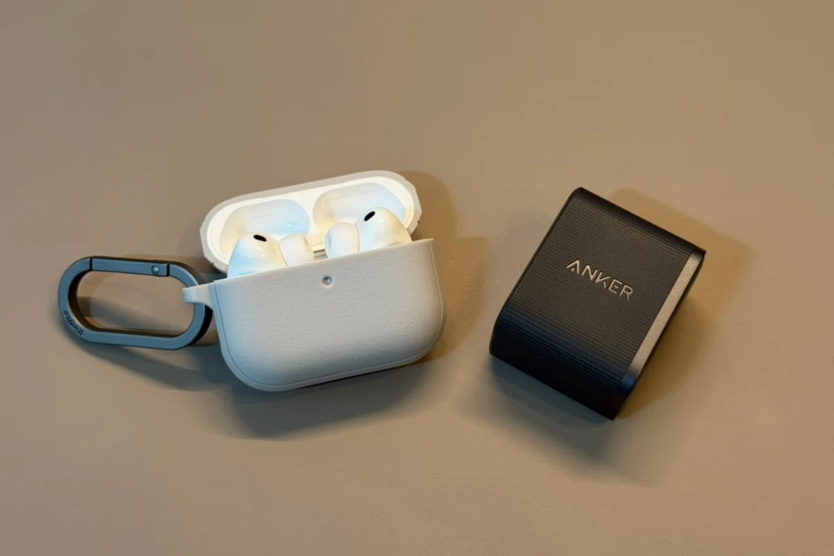 Anker Nano Charger (70W, 3 Ports)｜大きな充電器をやめたら、カバンが軽くなった話