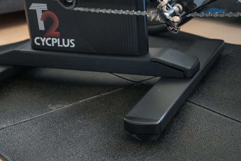 ローラー台】CYCPLUS スマートトレーナー T2Hを使ってみた感想｜静音