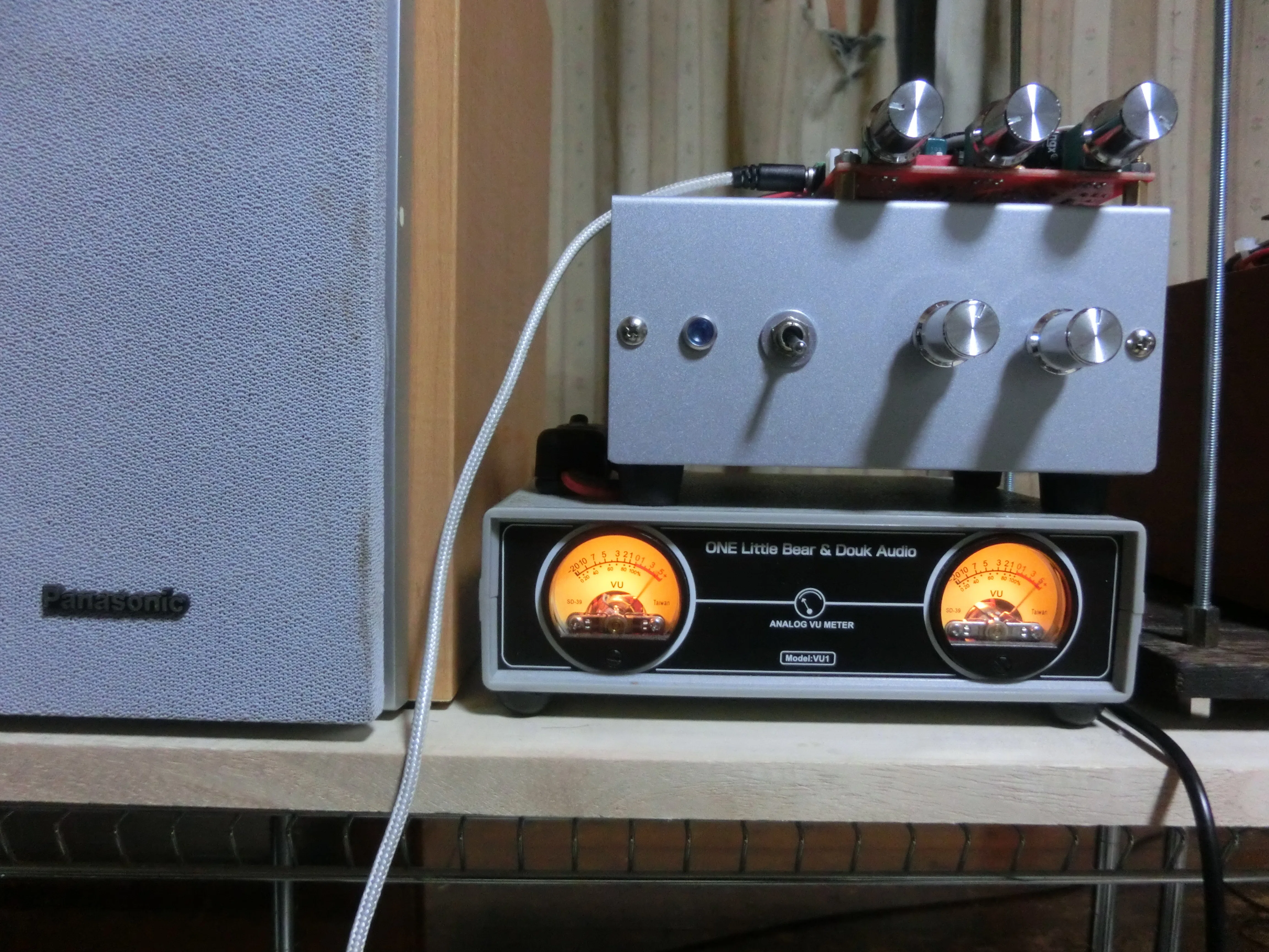 針式アナログVUメーターを購入して満足なオーディオ生活｜ごくらく