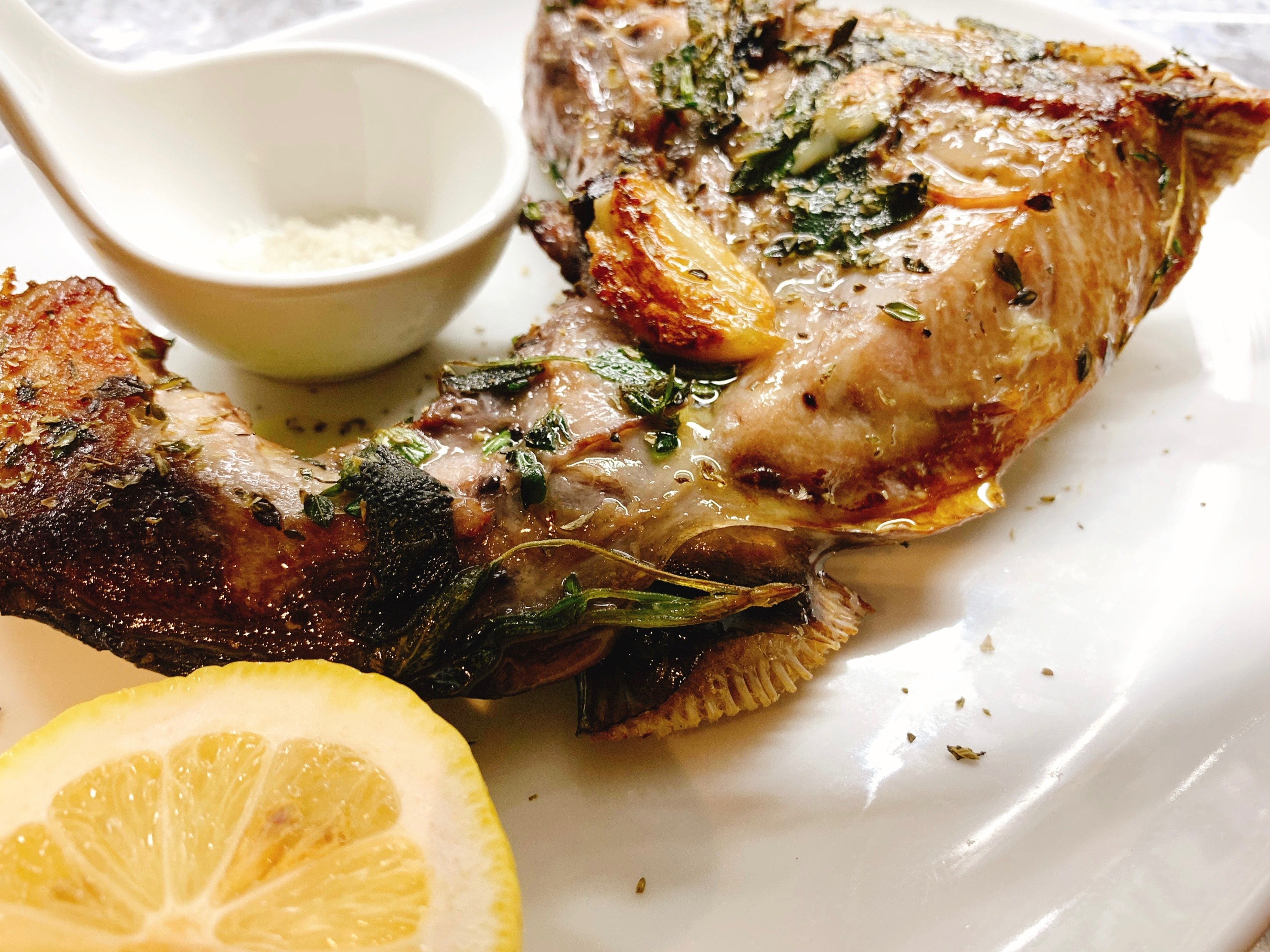 数量限定寒ブリのカマ オーブン焼き