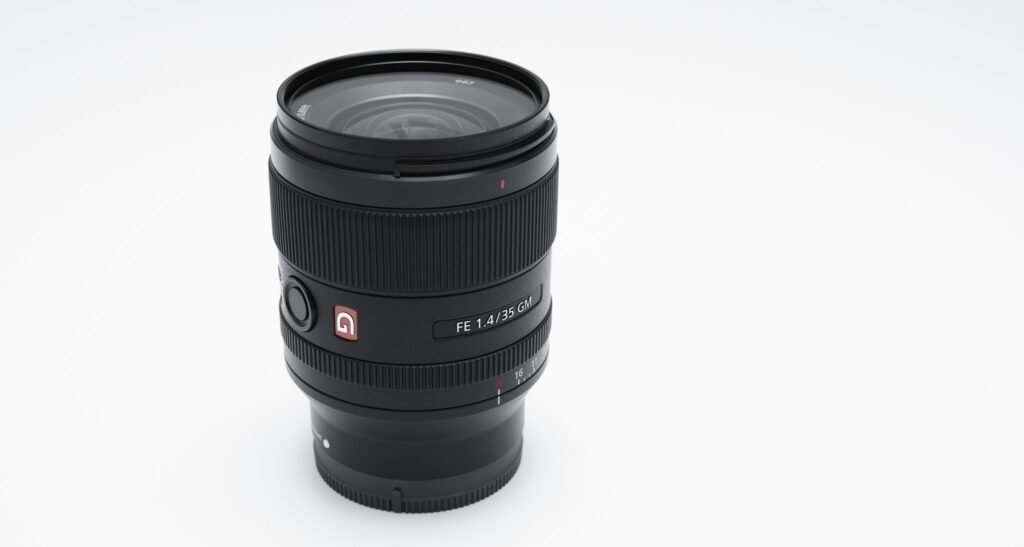 SONY FE 35mm F1.4 GM レビュー｜最高峰画質の万能広角単焦点｜丼(don)