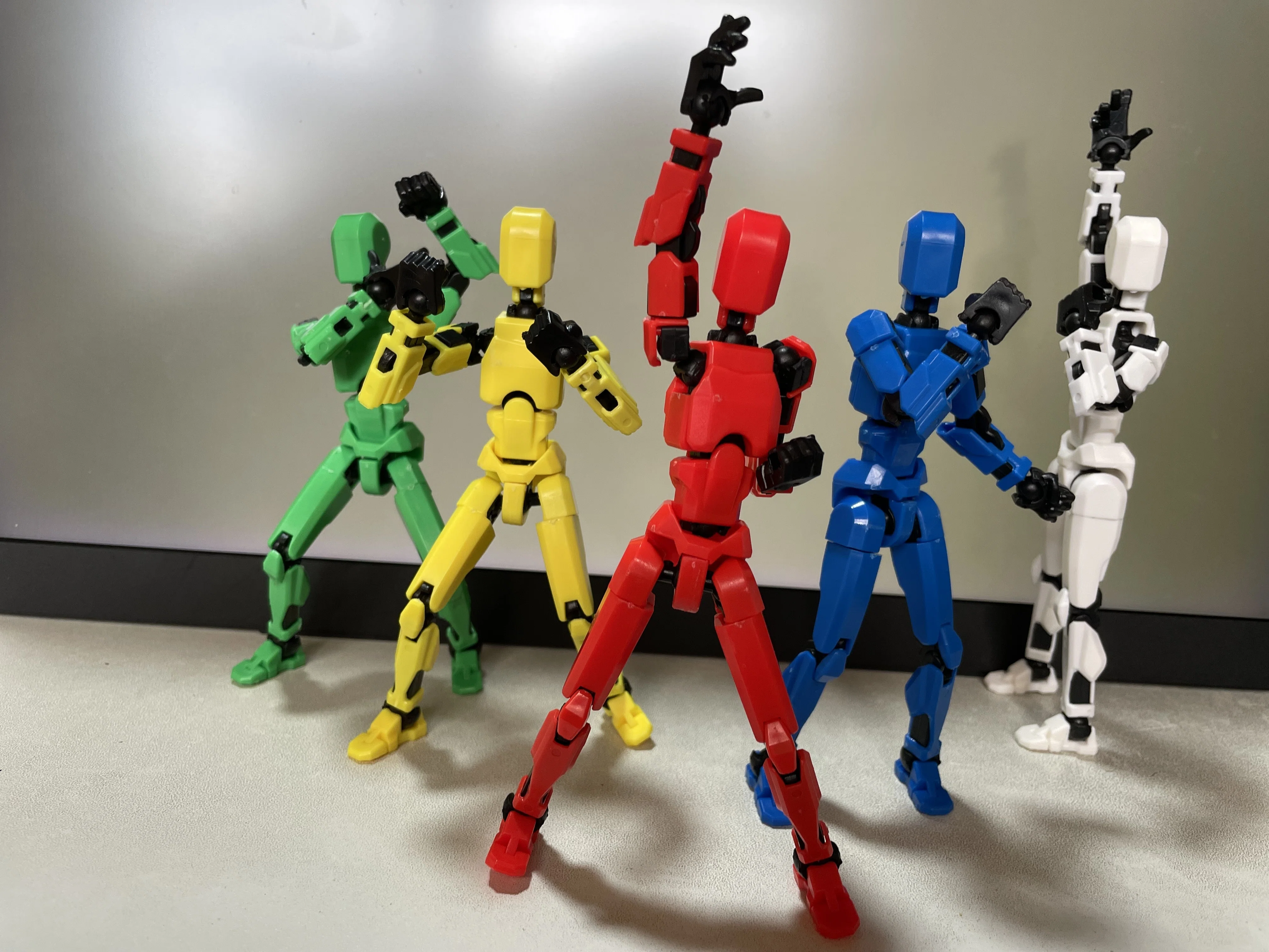 セリア 戦闘フィギュア（青）を組み立てた 5色完成！｜ExportControl