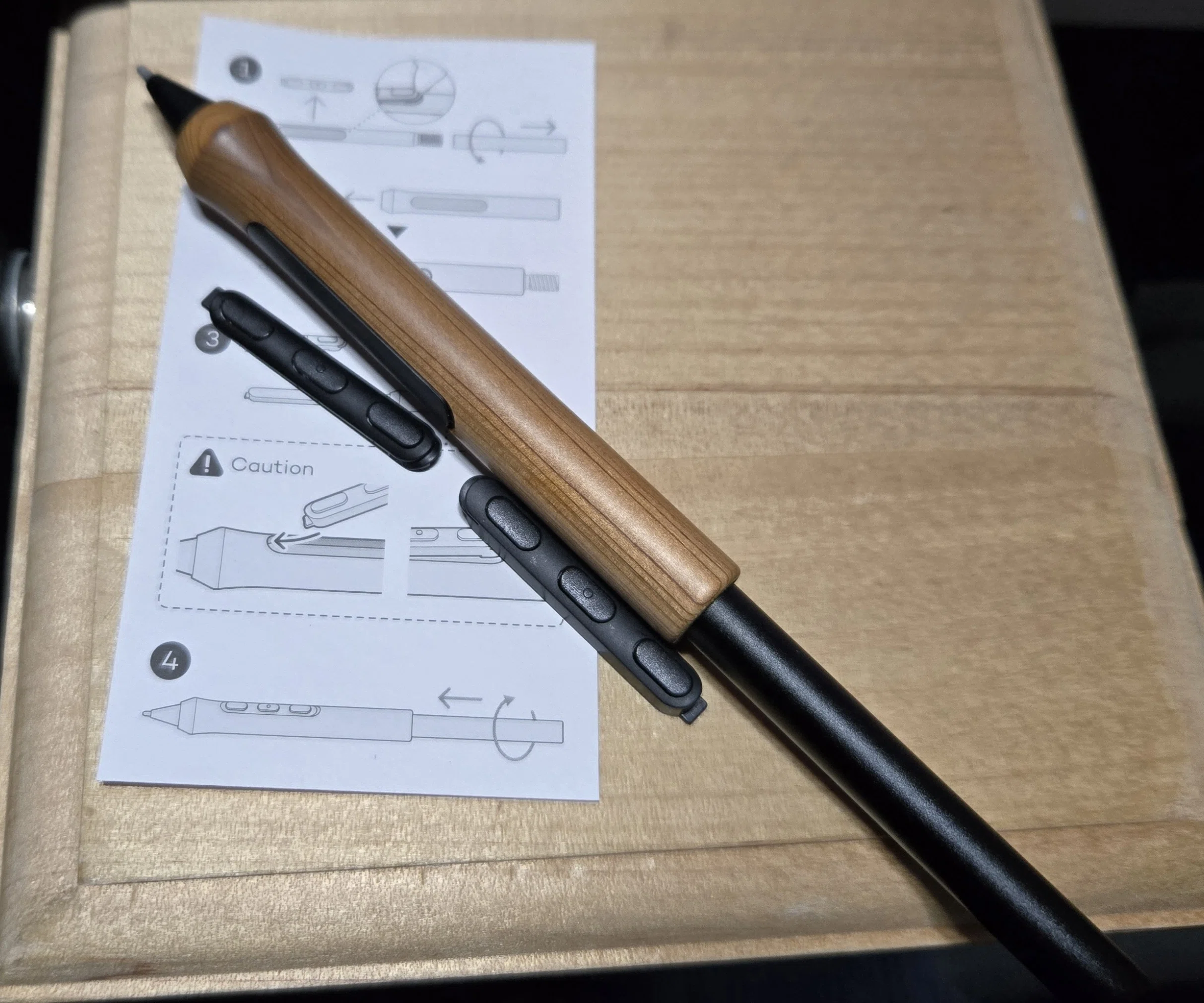 Wacom Store Original Pro Pen 3 Wooden Grip｜Satoshi Oda