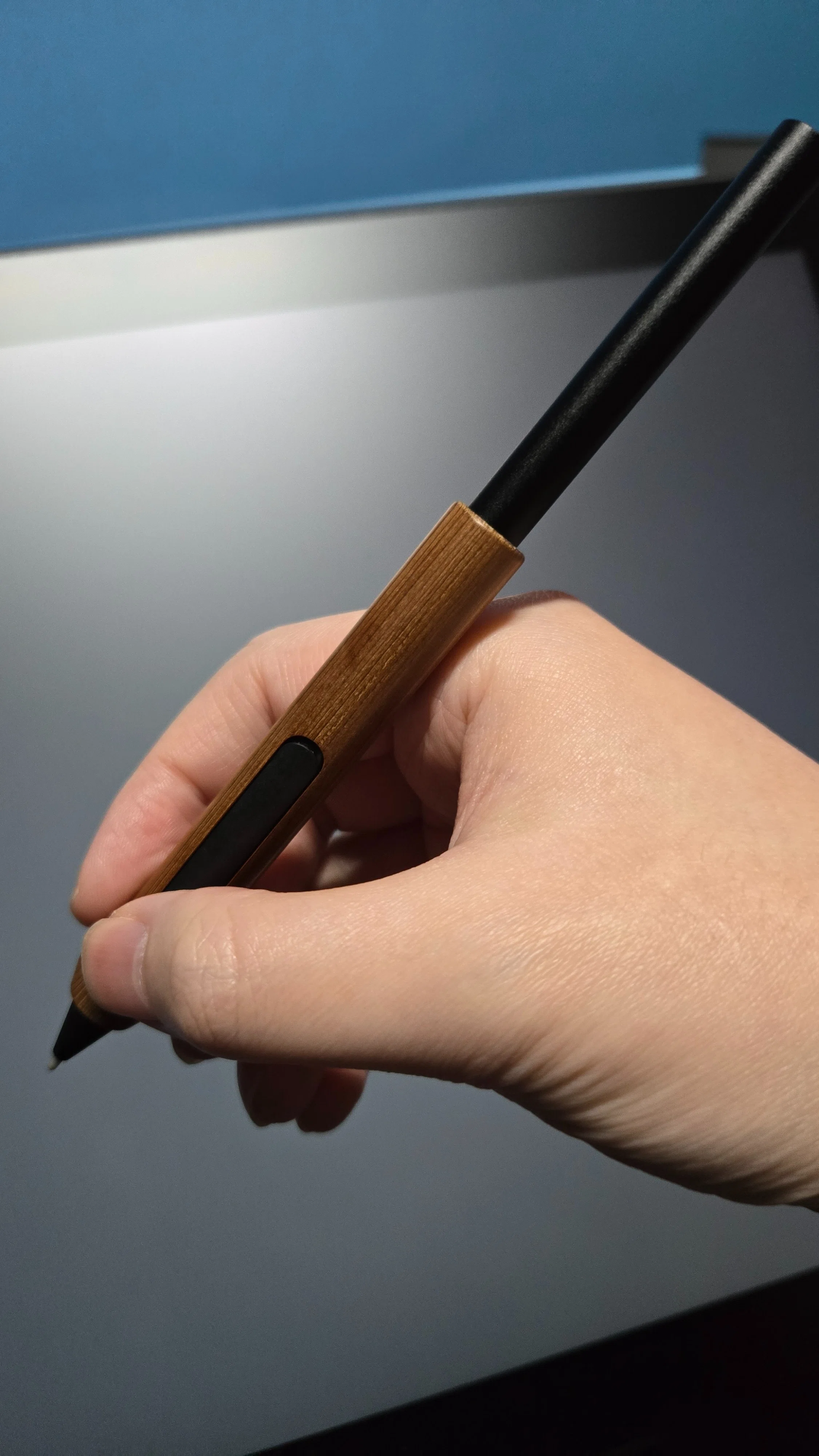 ワコムストアオリジナル Pro Pen3木製グリップ｜Satoshi Oda