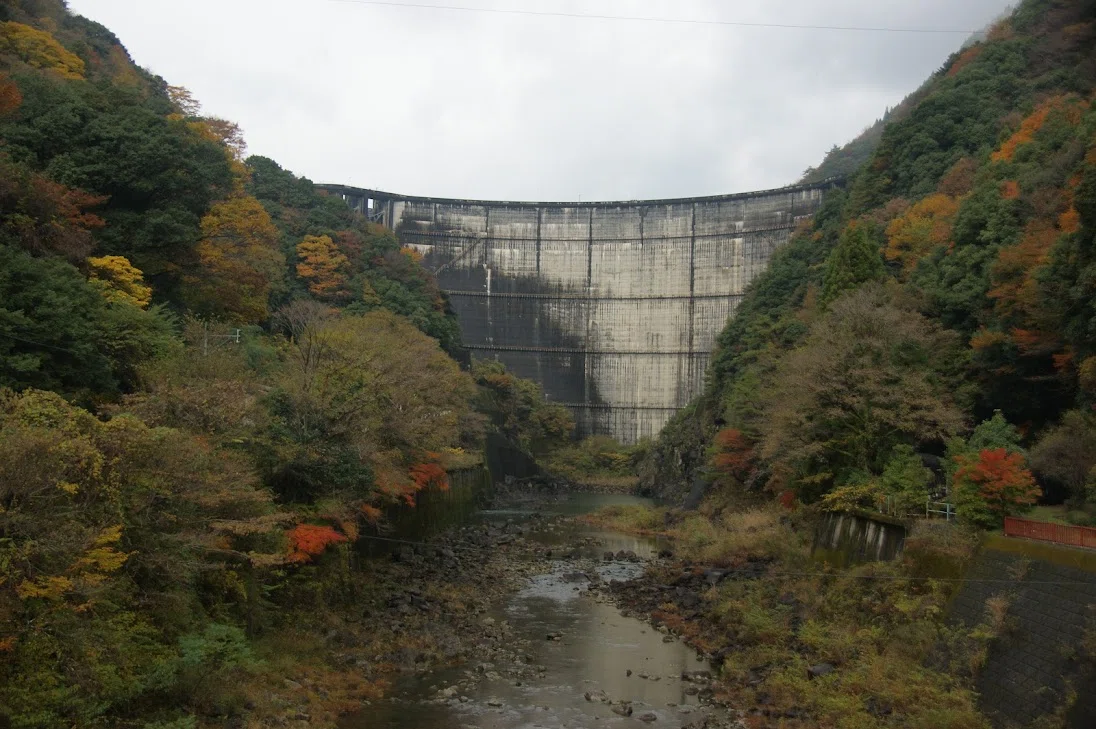 上椎葉ダム（宮崎県）｜一日一堰｜町田 奈桜