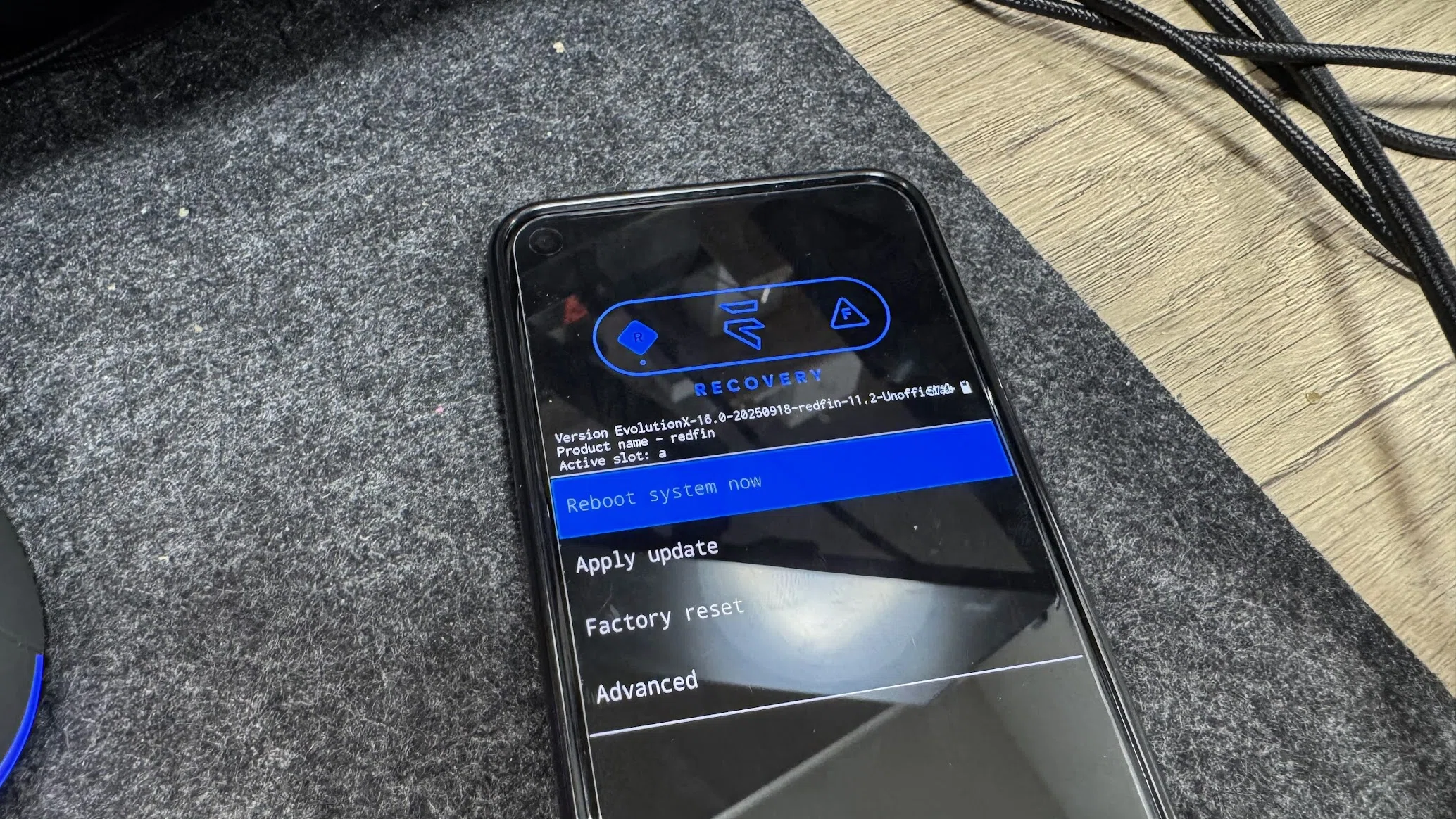 Evolution X】Pixel 5にAndroid16 QPR1のカスタムROM「Evolution X」を