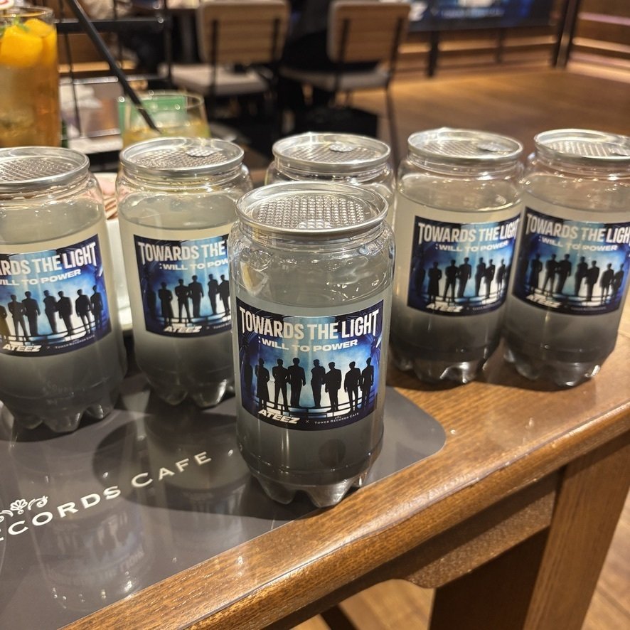 食べて稼ごう！K-POPコラボカフェでトレカ仕入れ。タワレコ渋谷で8000